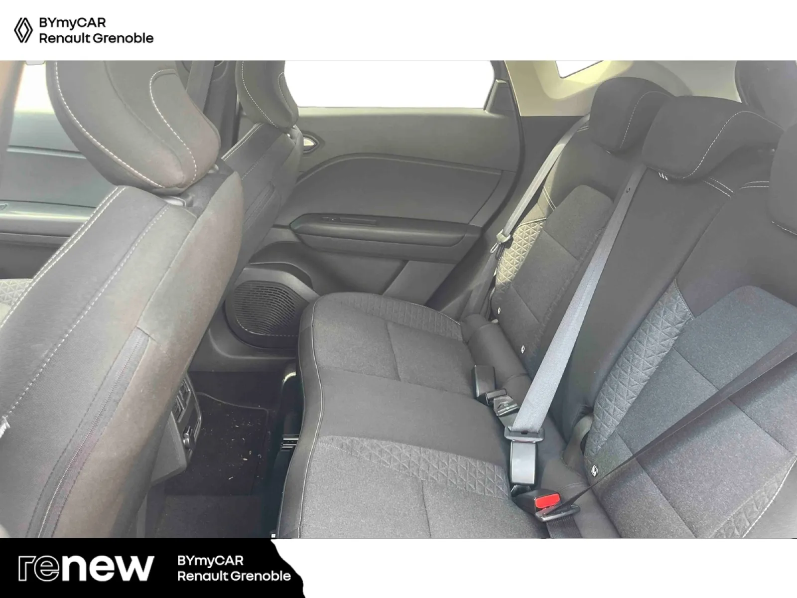 Acheter une renault Captur TCe 90 d’occasion avec 22419km disponible immédiatement - photo 12
