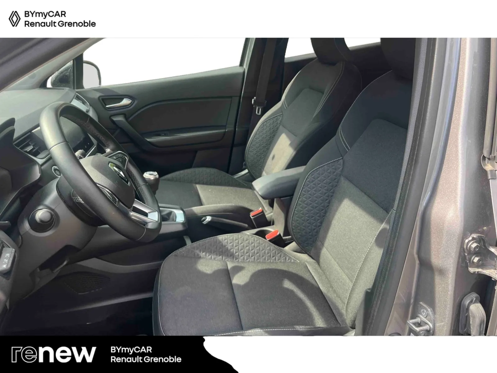 Acheter une renault Captur TCe 90 d’occasion avec 22419km disponible immédiatement - photo 11