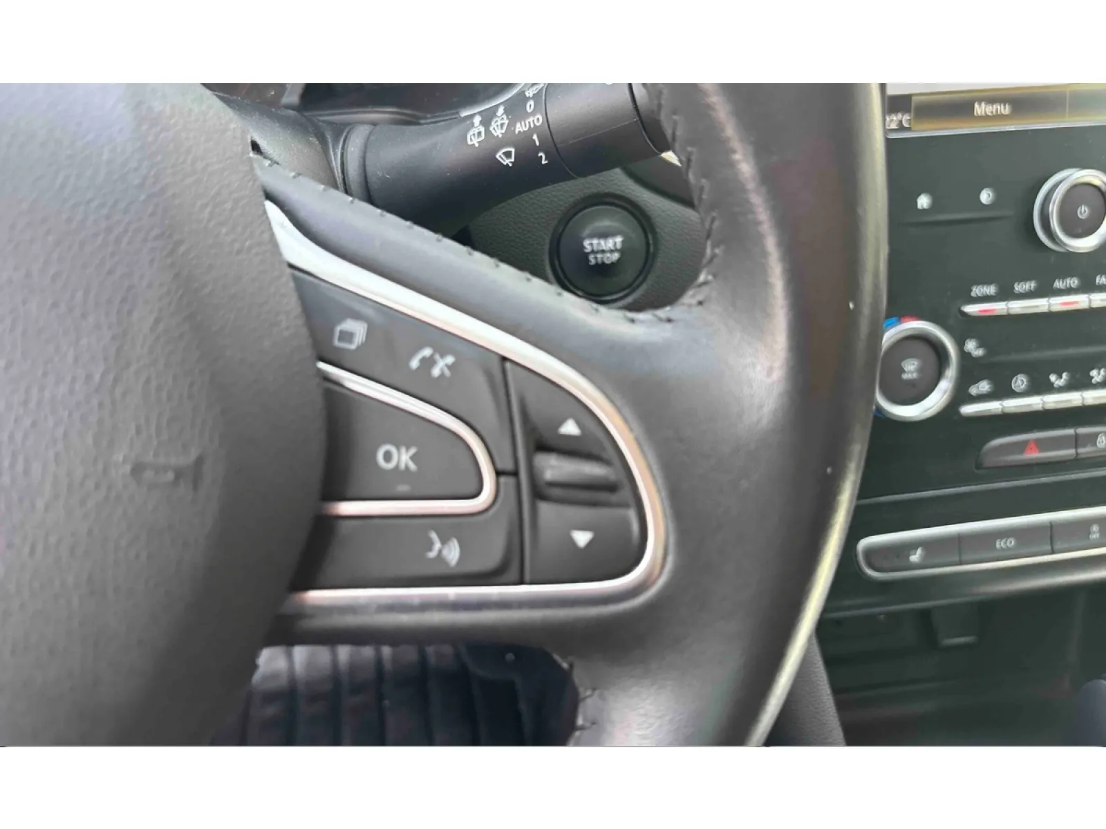 Acheter une renault Mégane IV Berline TCe 140 Energy EDC d’occasion avec 46029km disponible immédiatement - photo 17