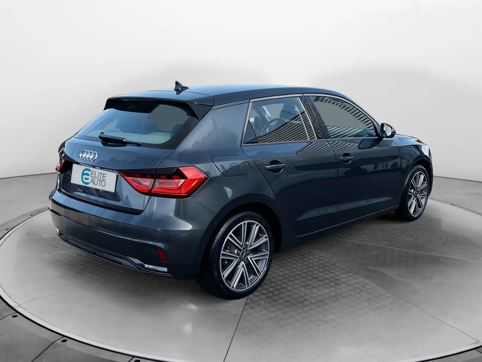 Acheter une audi A1 Sportback 30 TFSI 116 ch S tronic 7 d’occasion avec 15000km disponible immédiatement - photo 5