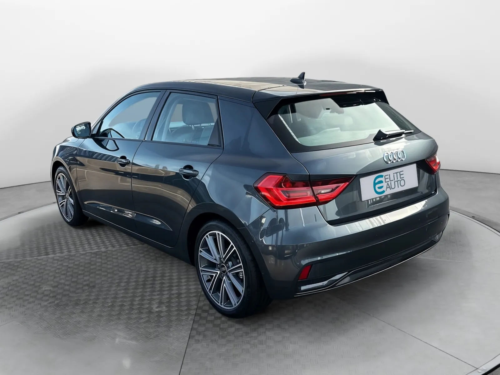 Acheter une audi A1 Sportback 30 TFSI 116 ch S tronic 7 d’occasion avec 15000km disponible immédiatement - photo 3