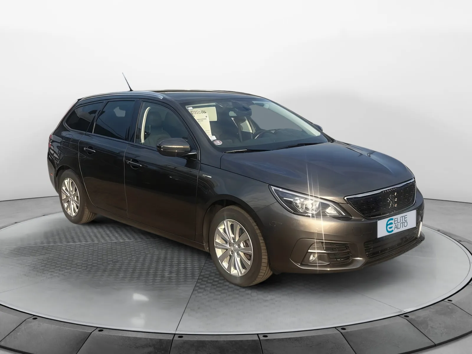 Acheter une peugeot 308 SW PureTech 110ch S&S BVM6 d’occasion avec 64850km disponible immédiatement - photo 7