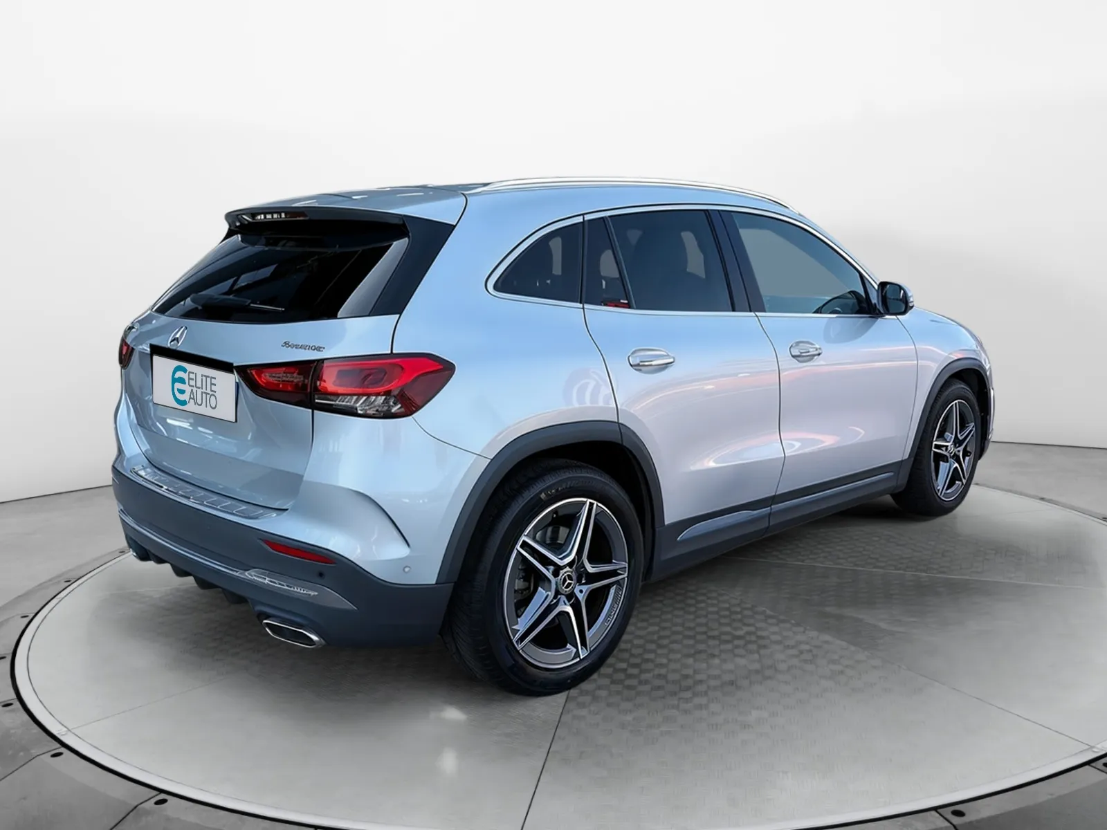 Acheter une mercedes GLA 220 d 8G-DCT 4Matic d’occasion avec 95680km disponible immédiatement - photo 5