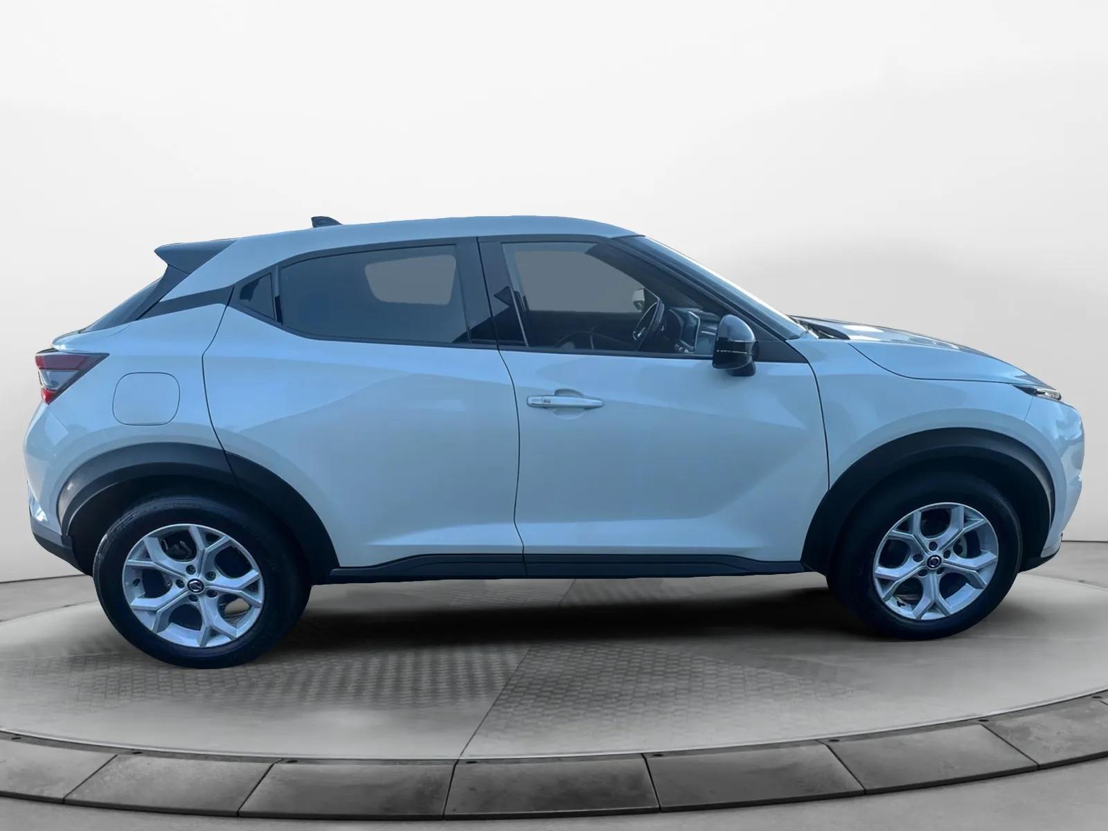 Acheter une nissan Juke DIG-T 114 d’occasion avec 40920km disponible immédiatement - photo 6