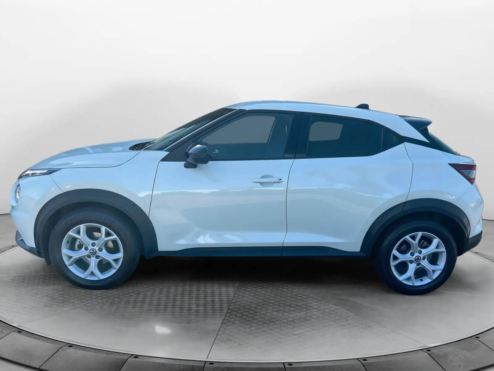 Acheter une nissan Juke DIG-T 114 d’occasion avec 40920km disponible immédiatement - photo 2