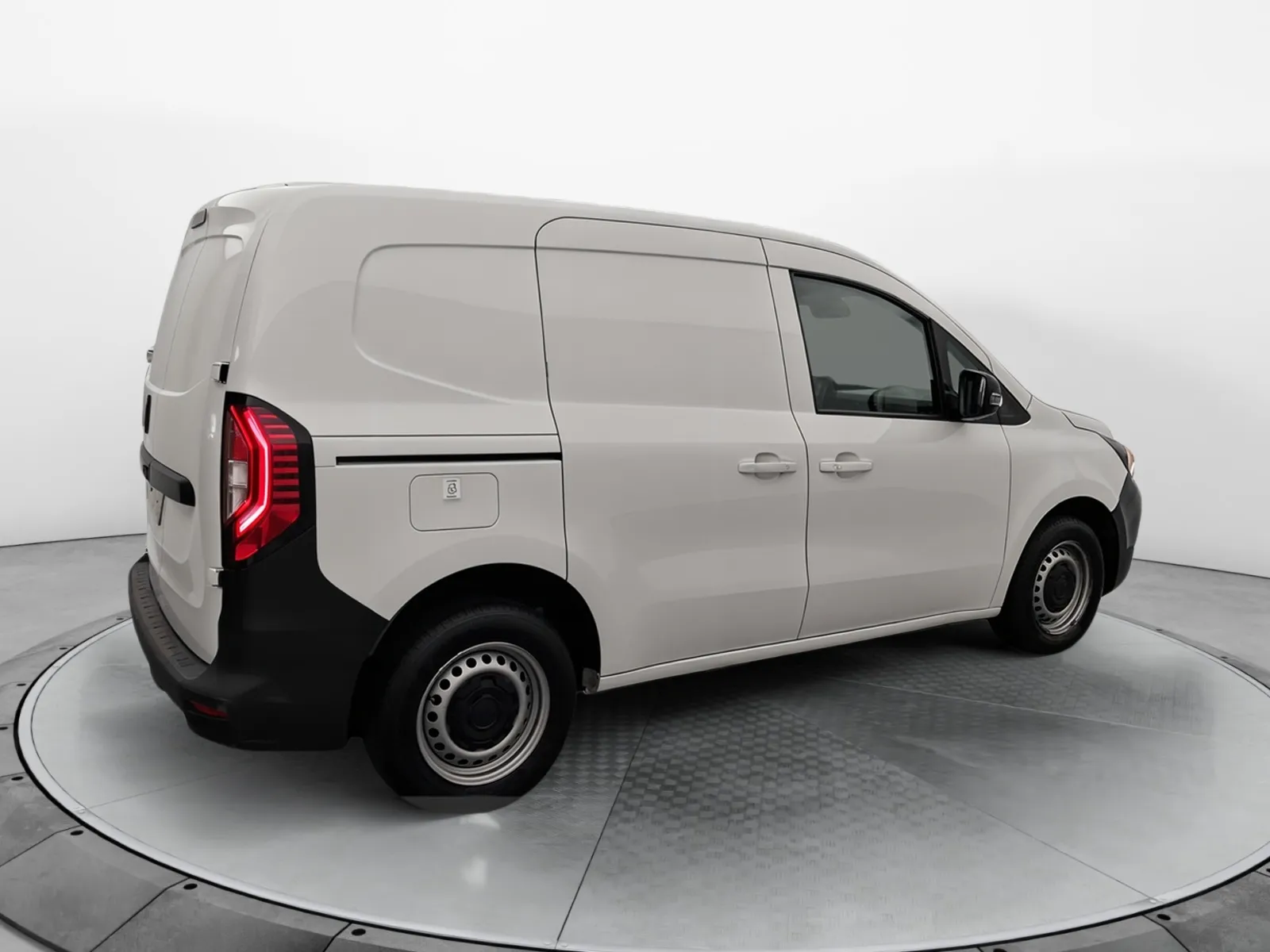 Acheter une renault KANGOO VAN FG TOLE BLUE DCI 95 L1 GSR2 d’occasion avec 37548km disponible immédiatement - photo 6