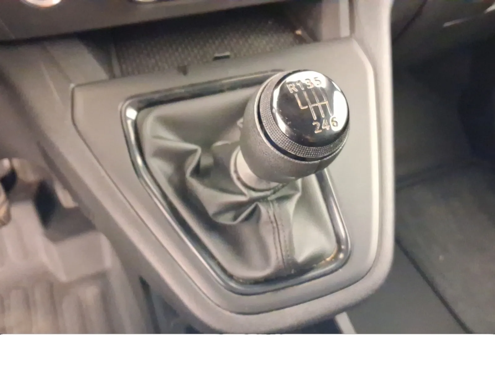 Acheter une renault KANGOO VAN FG TOLE BLUE DCI 95 L1 GSR2 d’occasion avec 37548km disponible immédiatement - photo 22