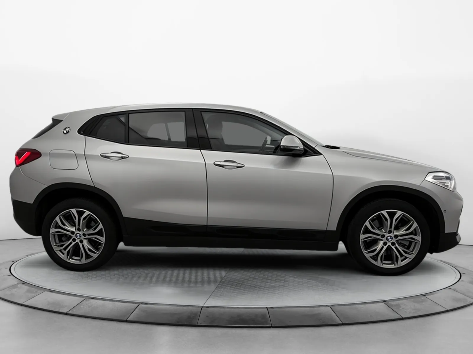 Acheter une bmw X2 sDrive 20i 178 ch DKG7 d’occasion avec 68250km disponible immédiatement - photo 6
