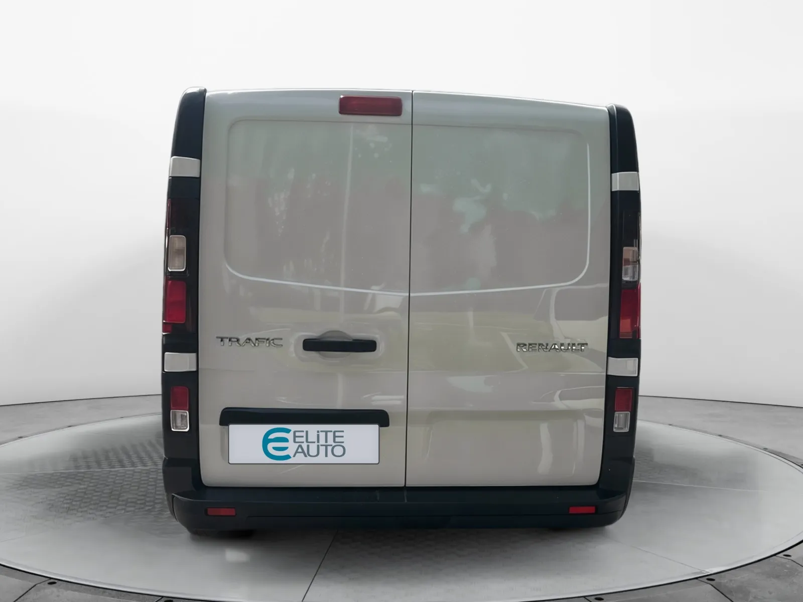Acheter une renault TRAFIC FG BLUE DCI 130 L1H1 3T GSR2 d’occasion avec 30541km disponible immédiatement - photo 4