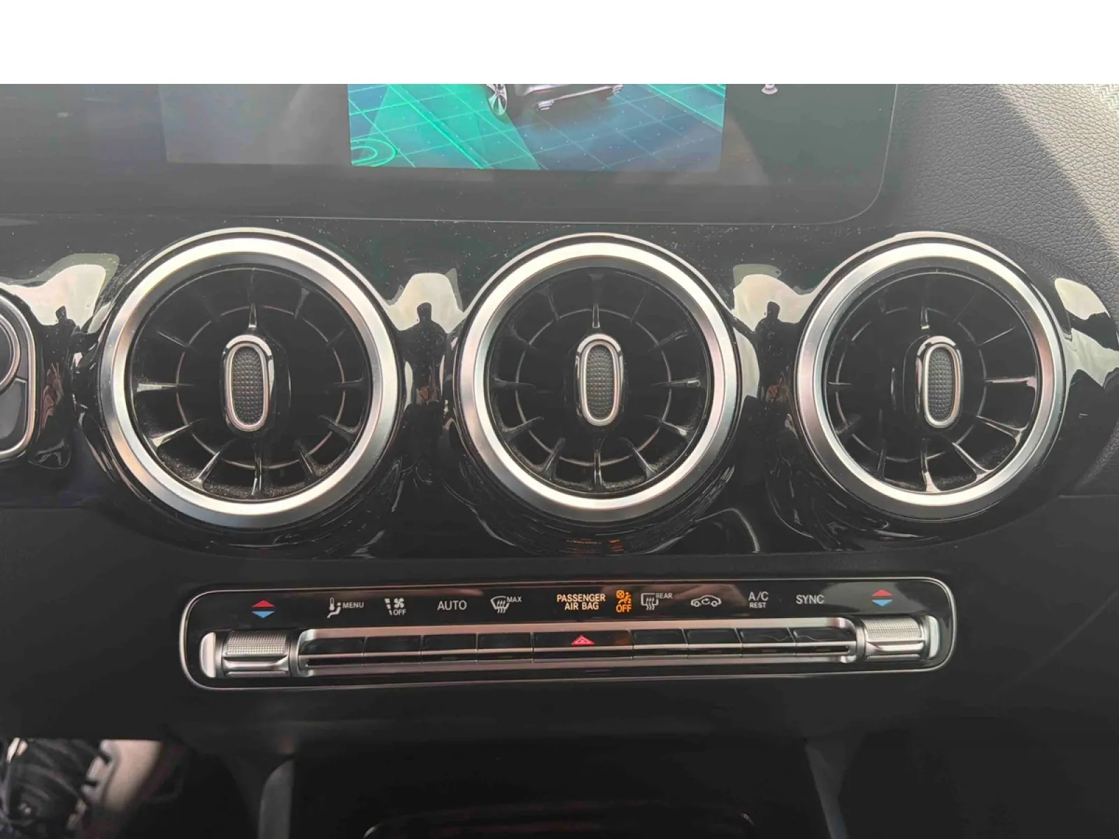 Acheter une mercedes GLA 200 d 8G-DCT d’occasion avec 62285km disponible immédiatement - photo 18