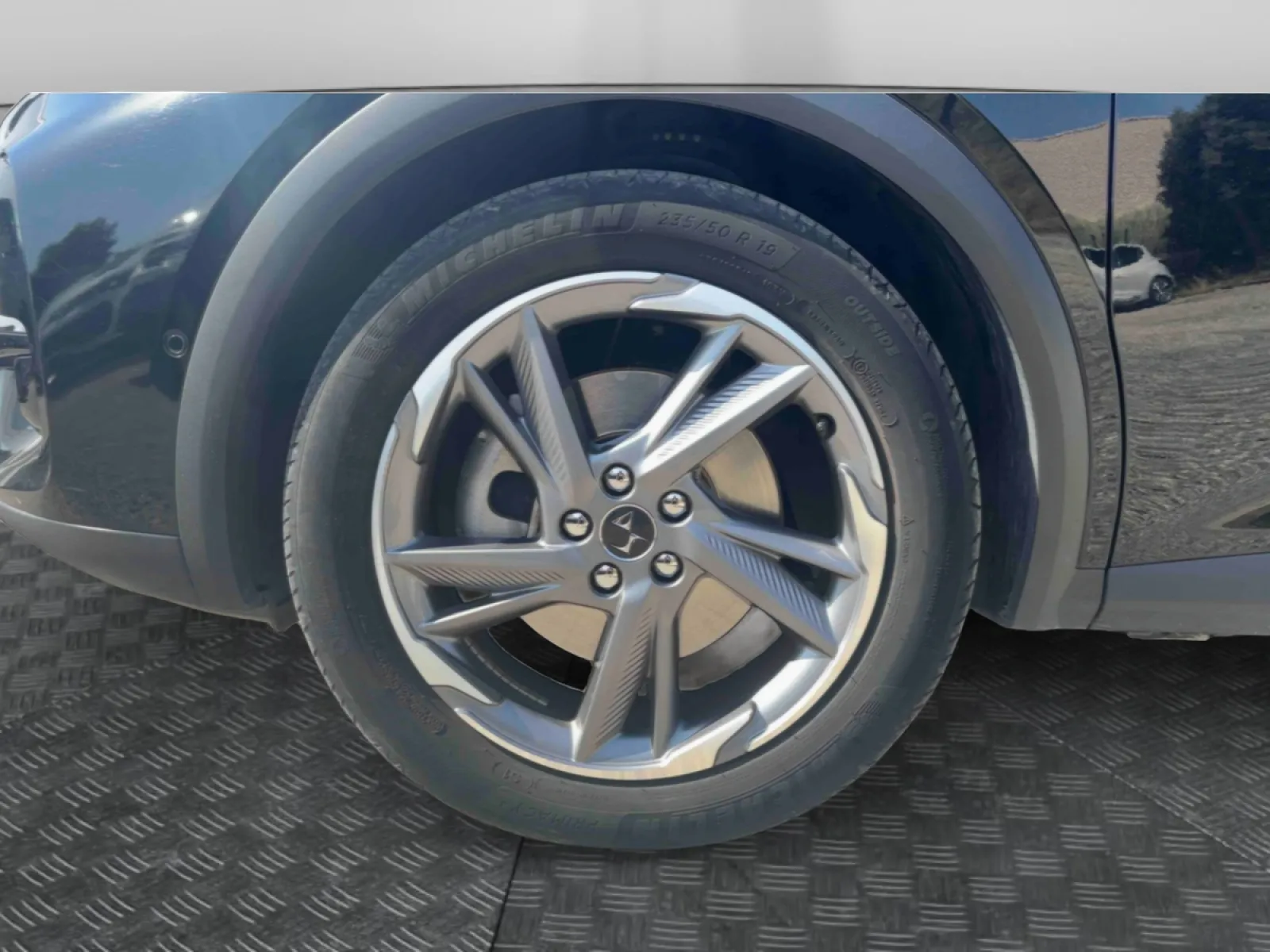 Acheter une ds DS7 Crossback Hybride E-Tense 300 EAT8 4x4 d’occasion avec 79820km disponible immédiatement - photo 17