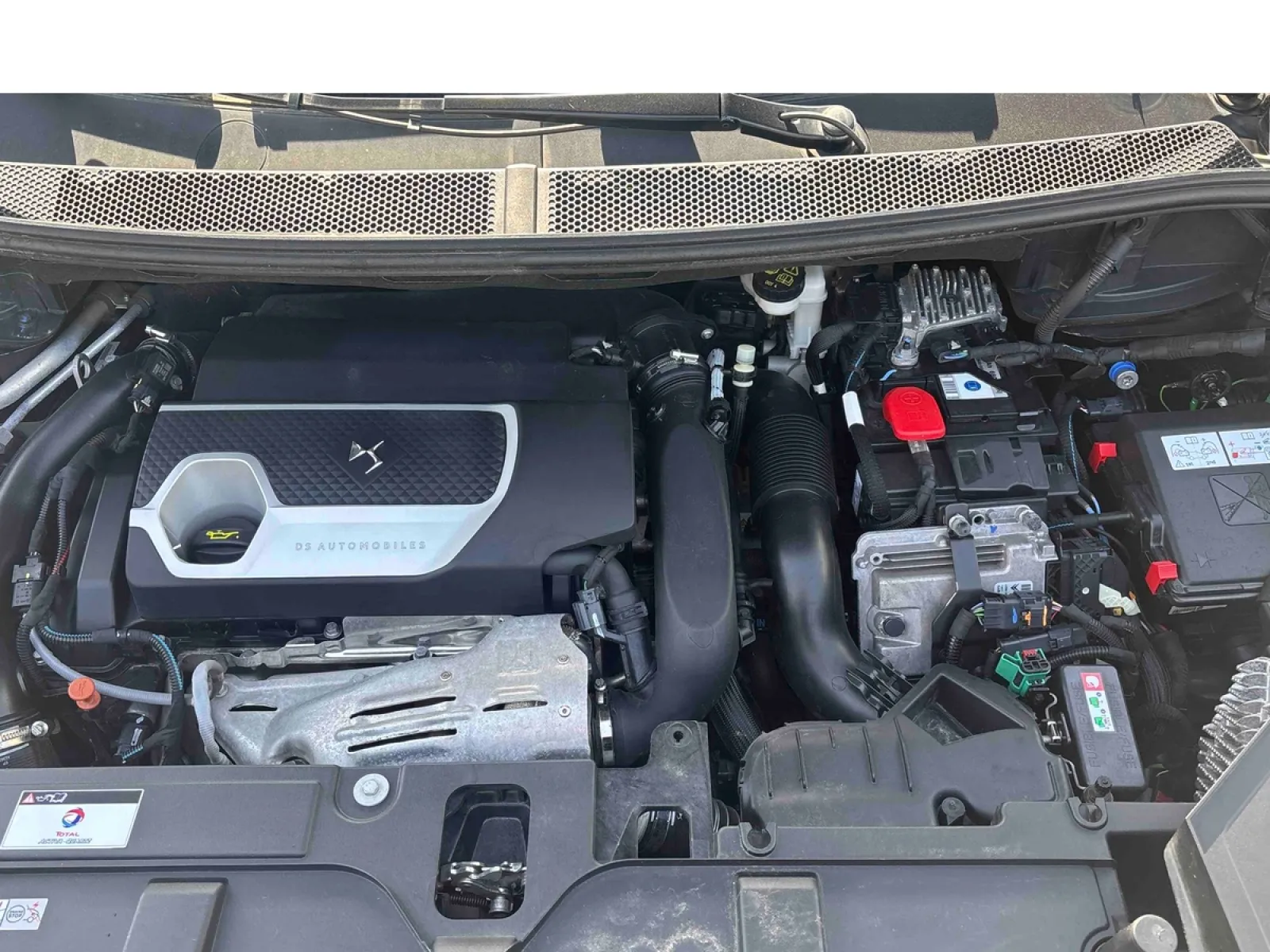 Acheter une ds DS7 Crossback Hybride E-Tense 300 EAT8 4x4 d’occasion avec 79820km disponible immédiatement - photo 16
