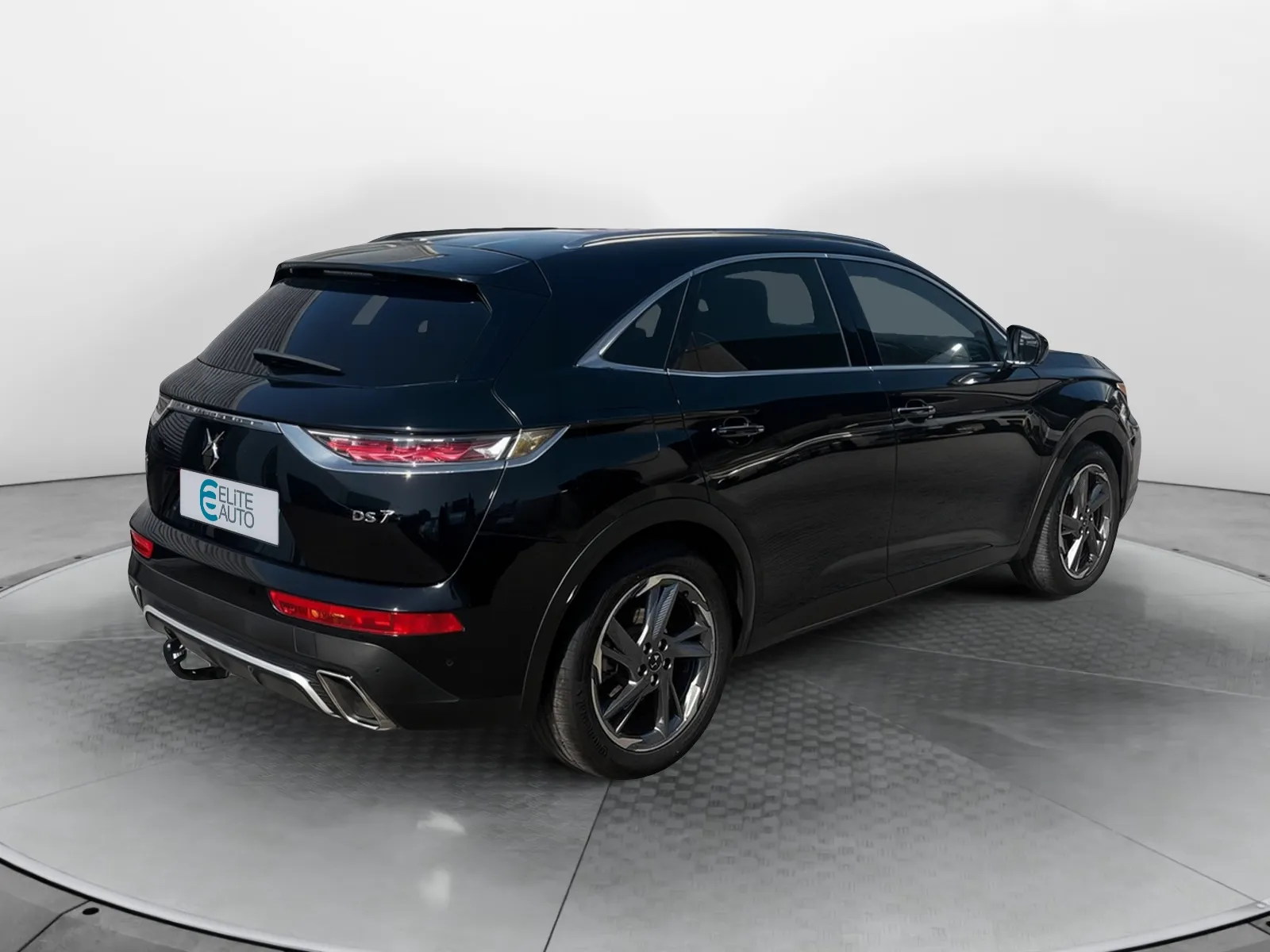 Acheter une ds DS7 Crossback Hybride E-Tense 300 EAT8 4x4 d’occasion avec 79820km disponible immédiatement - photo 5