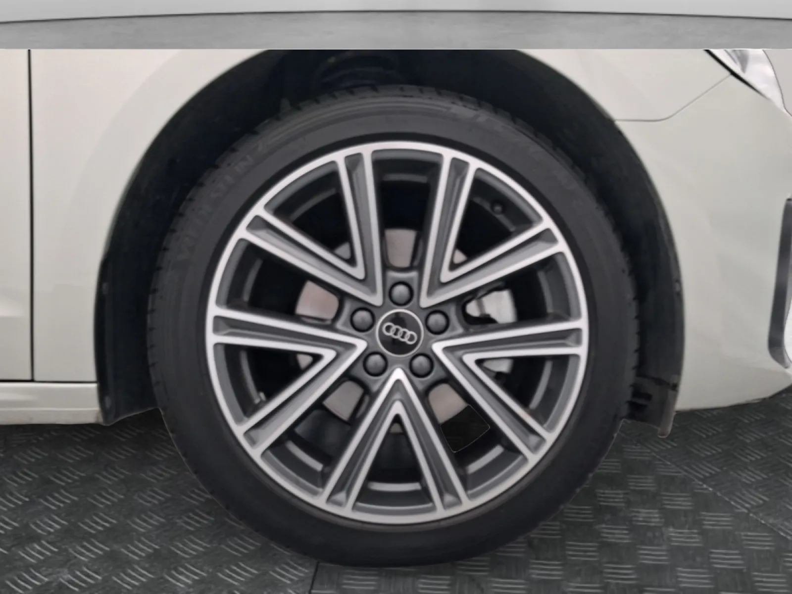 Acheter une audi A1 Sportback 30 TFSI 116 ch S tronic 7 d’occasion avec 15217km disponible immédiatement - photo 20