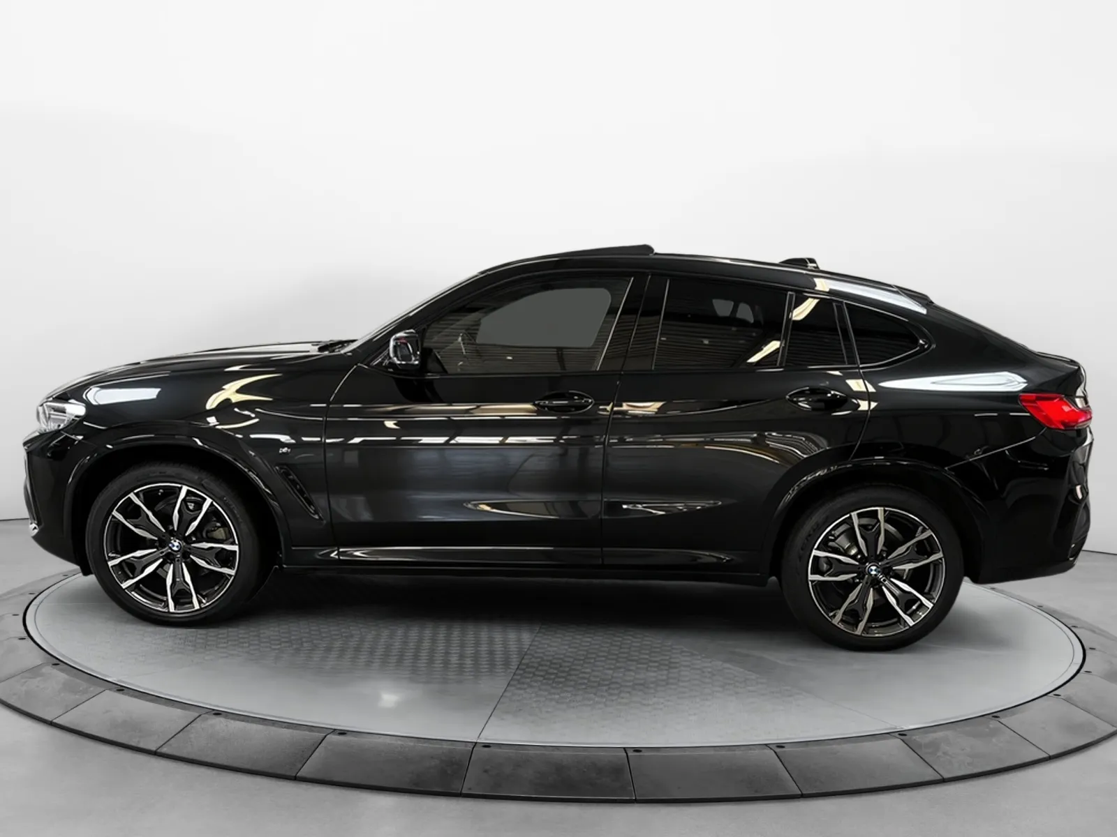 BMW X4 G02 LCI M Sport - photo 2