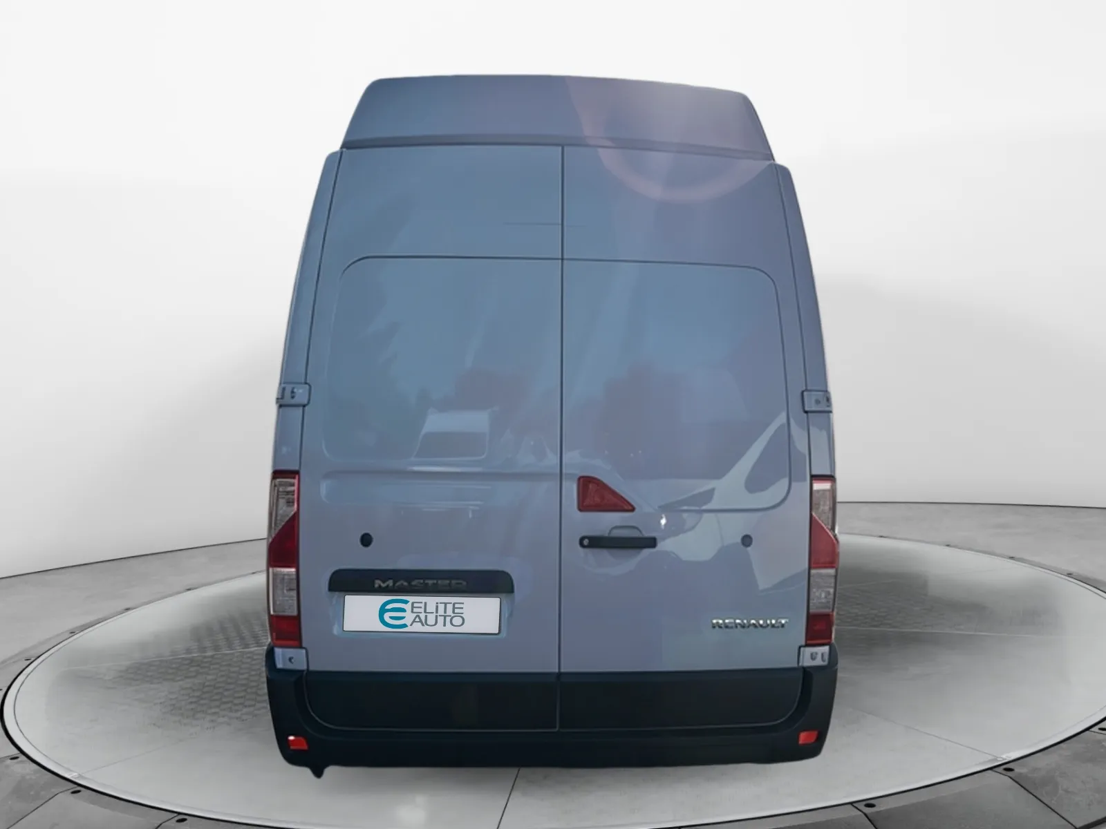 Acheter une renault MASTER FGN TRAC F3500 L3H3 BLUE DCI 135 d’occasion avec 46875km disponible immédiatement - photo 4