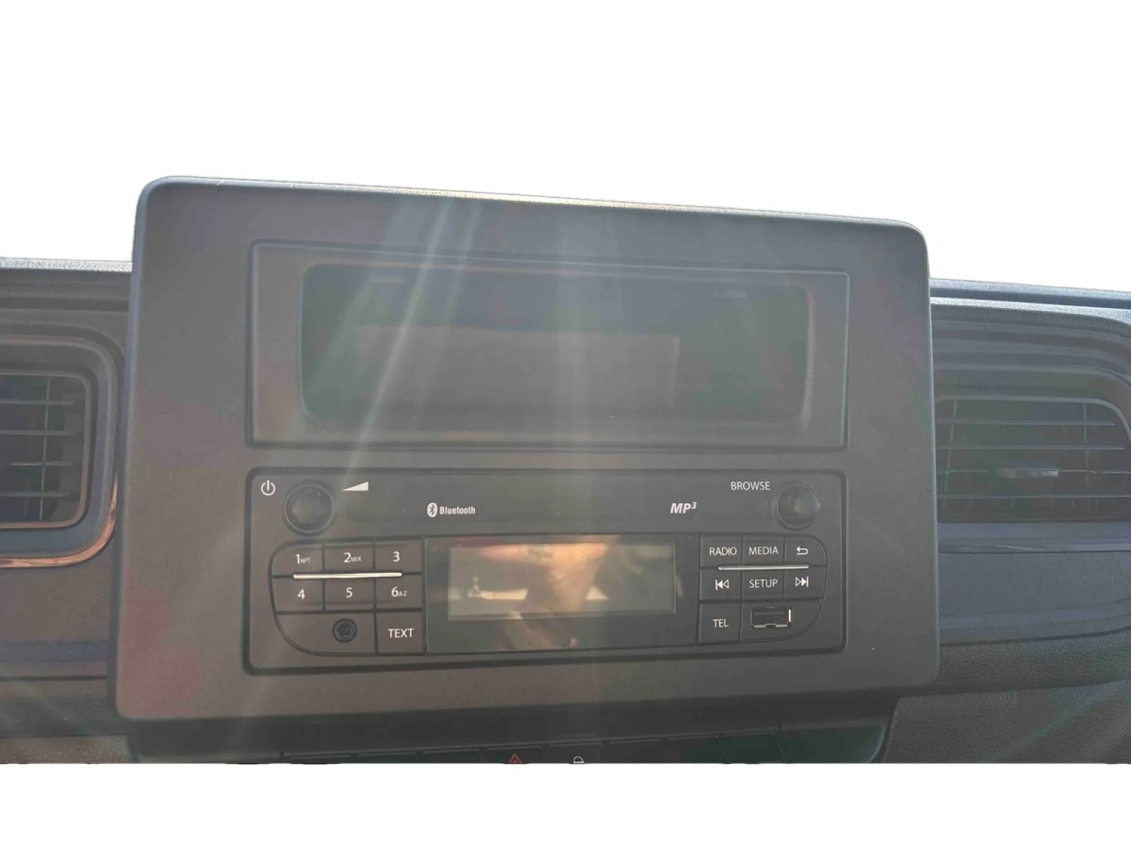 Acheter une renault MASTER FGN TRAC F3500 L3H3 BLUE DCI 135 d’occasion avec 46875km disponible immédiatement - photo 16