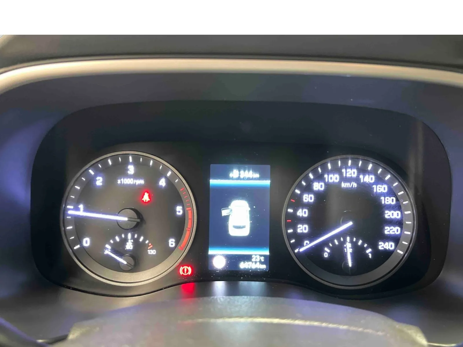 Acheter une hyundai Tucson 1.6 CRDi 115 d’occasion avec 64675km disponible immédiatement - photo 19