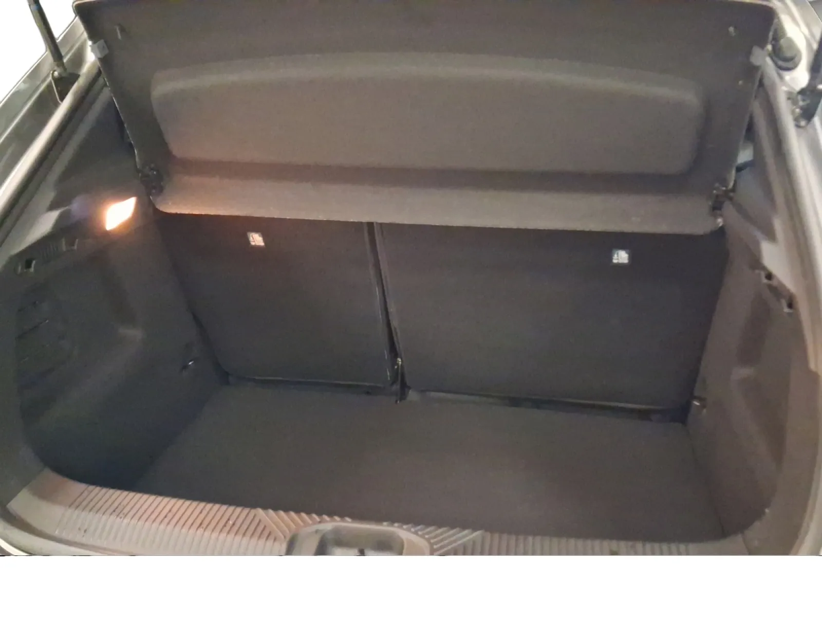 Acheter une renault Clio TCe 115 ch d’occasion avec 10km disponible immédiatement - photo 13