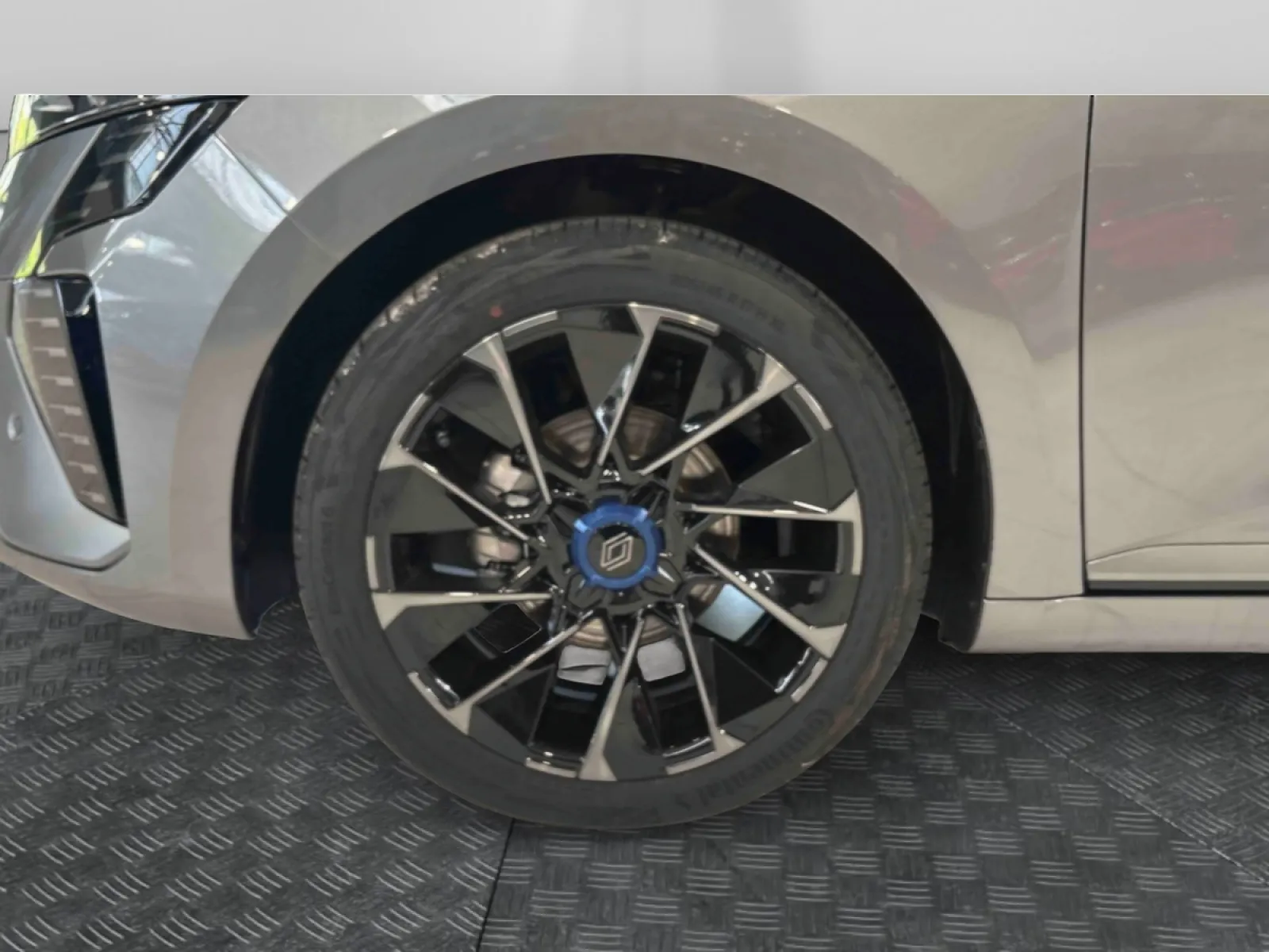 Acheter une renault Clio TCe 90 ch GSR2 d’occasion avec 10km disponible immédiatement - photo 14
