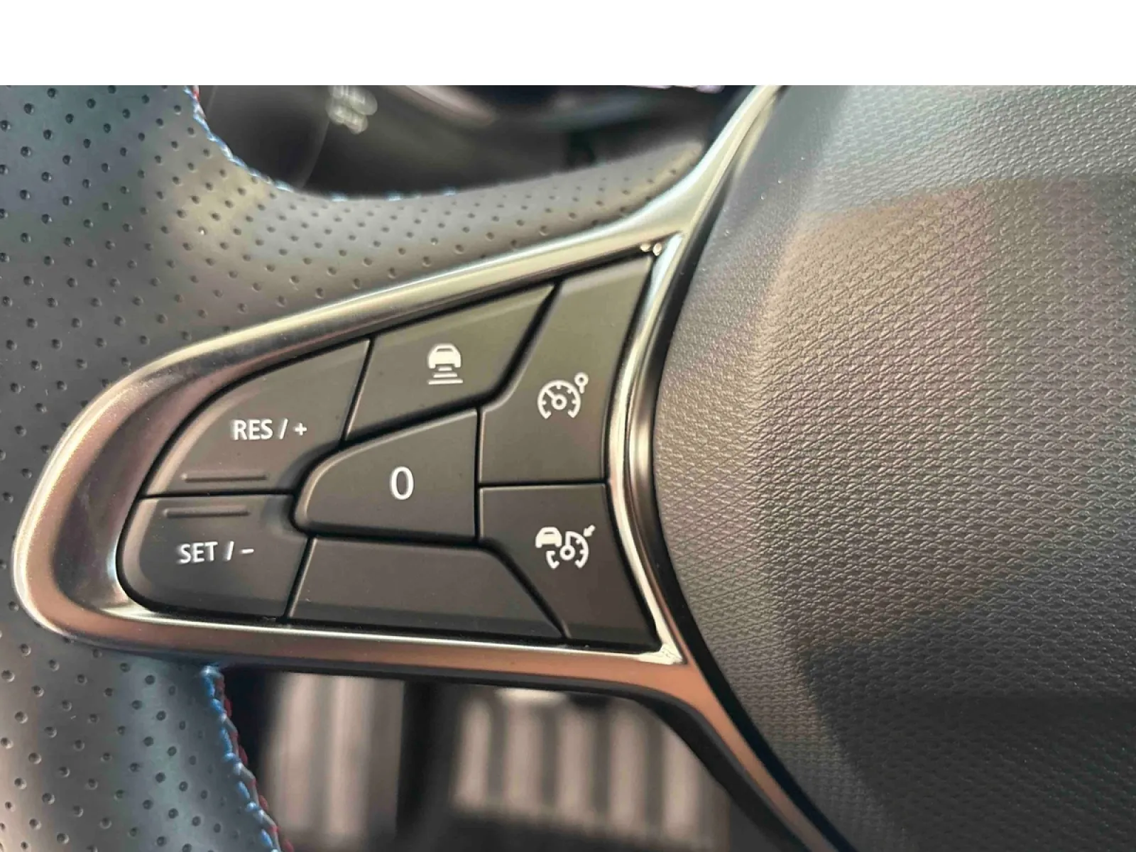 Acheter une renault Clio TCe 90 ch GSR2 d’occasion avec 10km disponible immédiatement - photo 18
