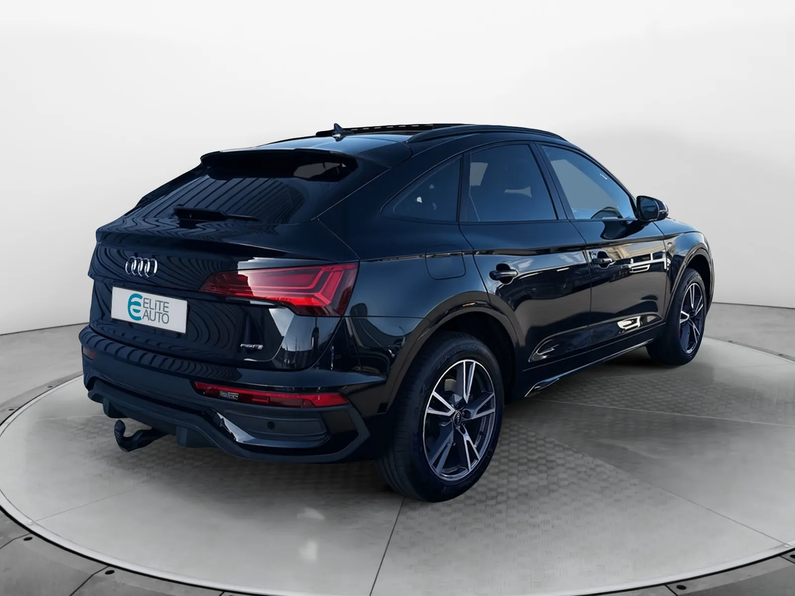Acheter une audi Q5 Sportback 50 TFSIe 299 S tronic 7 Quattro d’occasion avec 49862km disponible immédiatement - photo 5