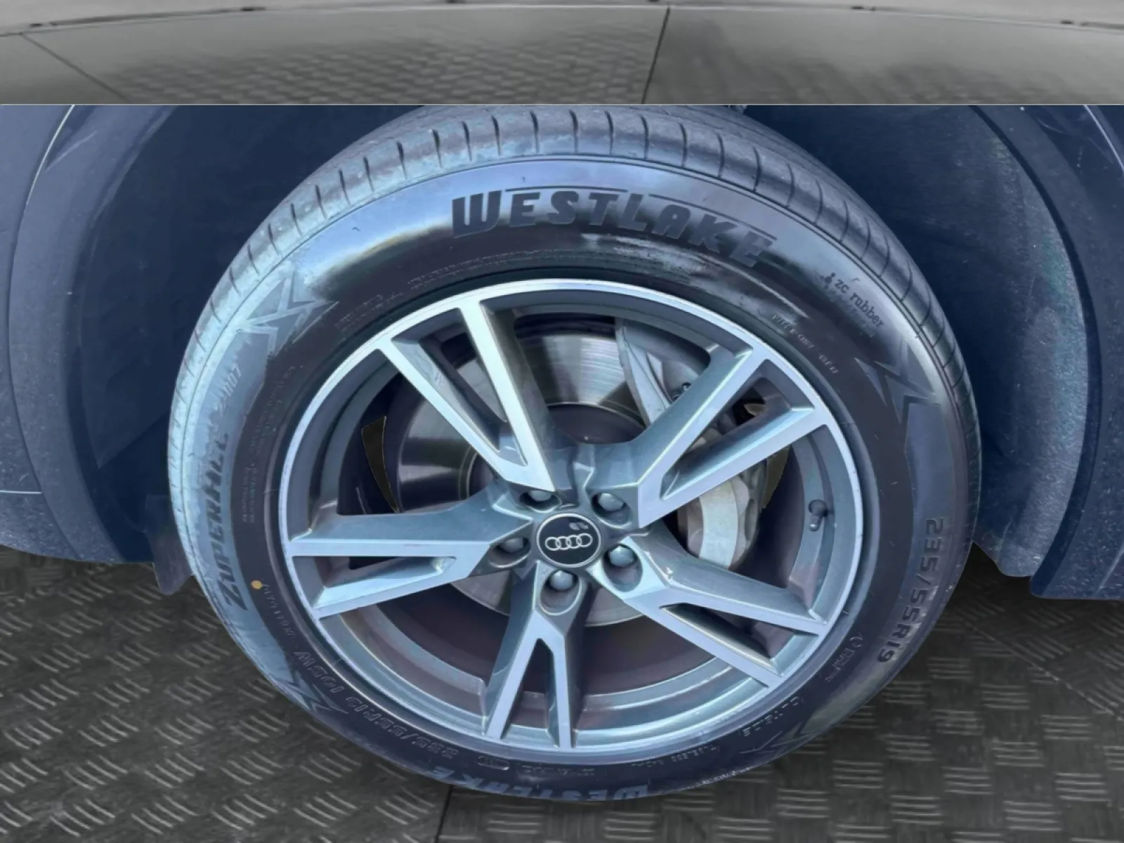 Acheter une audi Q5 Sportback 50 TFSIe 299 S tronic 7 Quattro d’occasion avec 49862km disponible immédiatement - photo 14