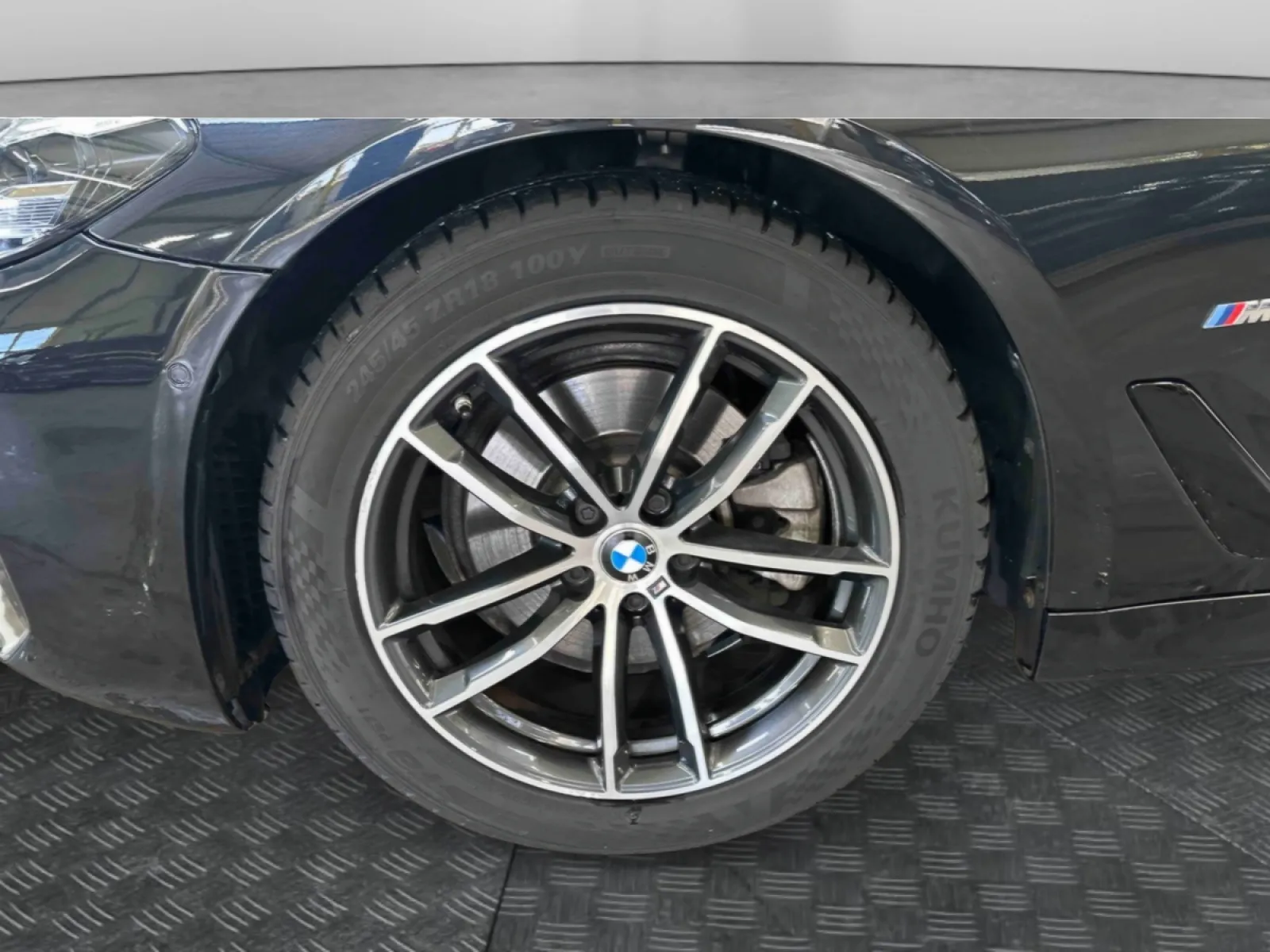 Acheter une bmw Touring 520d TwinPower Turbo xDrive 190 ch BVA8 d’occasion avec 91653km disponible immédiatement - photo 18