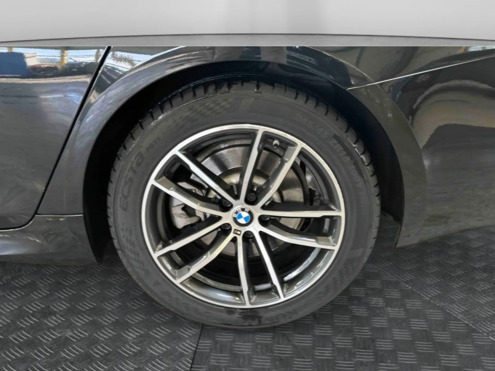 Acheter une bmw Touring 520d TwinPower Turbo xDrive 190 ch BVA8 d’occasion avec 91653km disponible immédiatement - photo 19