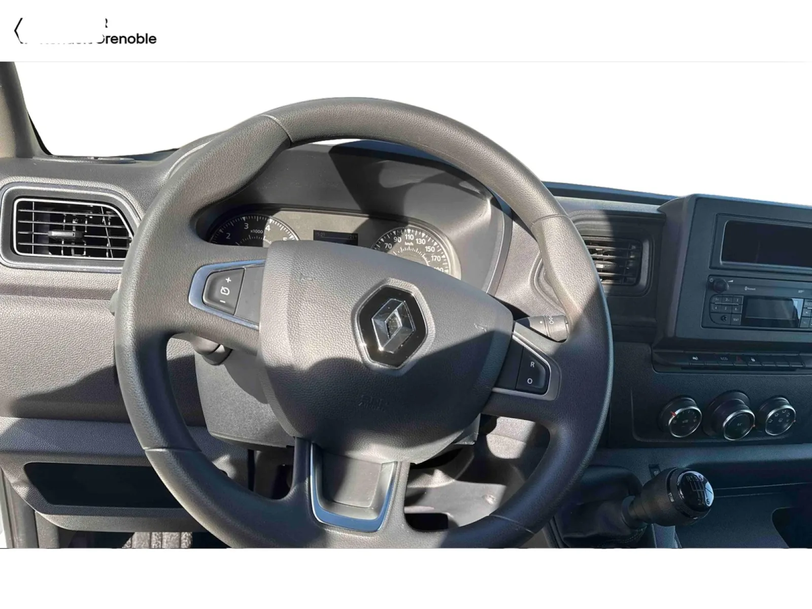 Acheter une renault MASTER FGN TRAC F3500 L2H2 BLUE DCI 135 d’occasion avec 18946km disponible immédiatement - photo 10