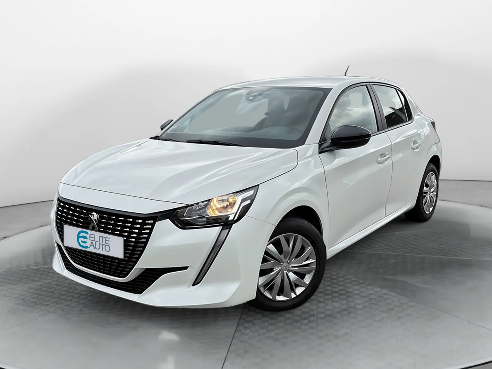 Acheter une peugeot 208 BlueHDi 100 S&S BVM6 d’occasion avec 77396km disponible immédiatement - photo 1