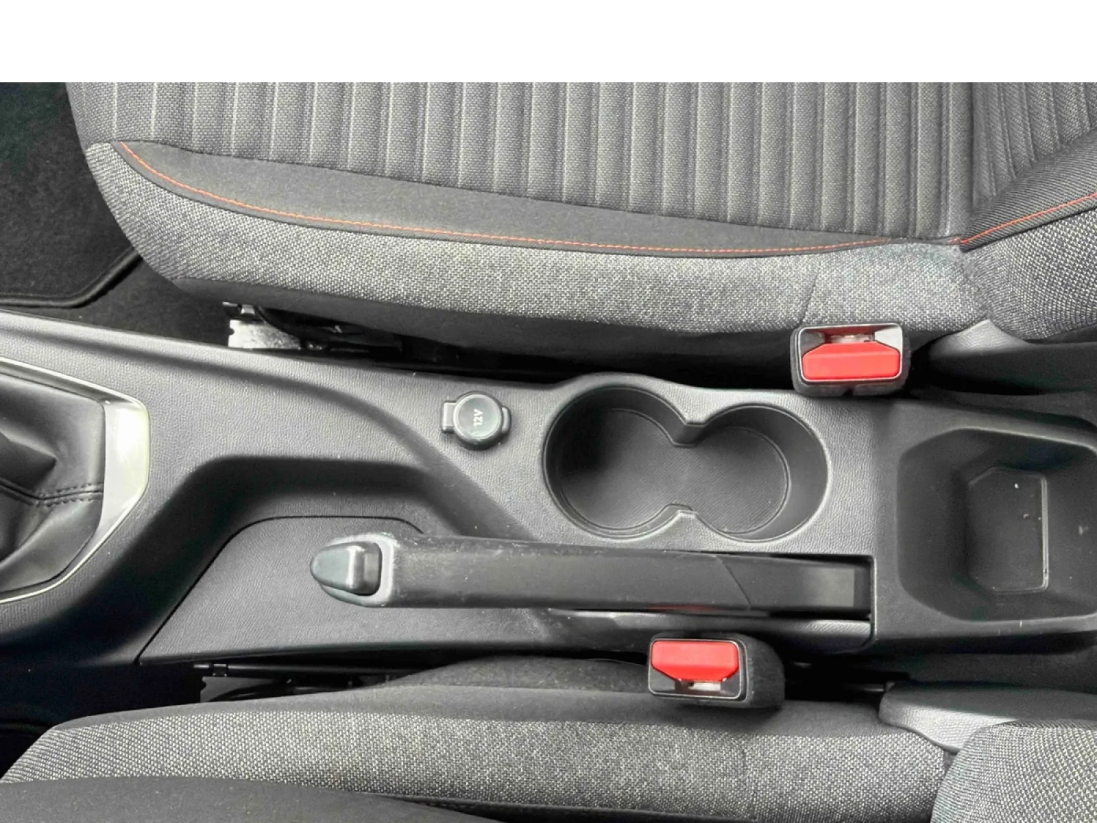 Acheter une peugeot 208 BlueHDi 100 S&S BVM6 d’occasion avec 77396km disponible immédiatement - photo 22