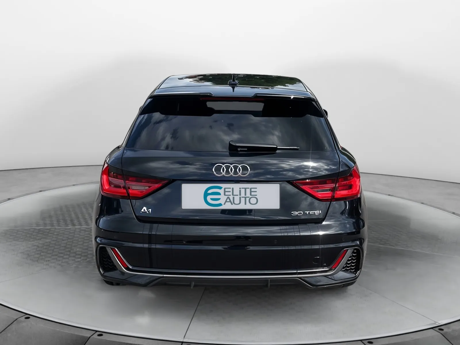 Acheter une audi A1 Sportback 30 TFSI 110 ch S tronic 7 d’occasion avec 19400km disponible immédiatement - photo 4