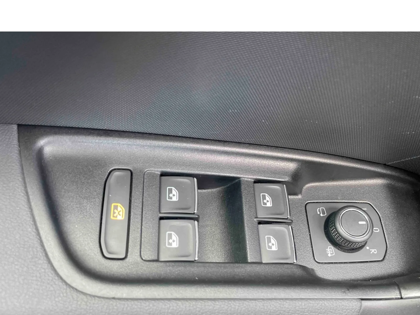 Acheter une audi A1 Sportback 30 TFSI 110 ch S tronic 7 d’occasion avec 19400km disponible immédiatement - photo 33