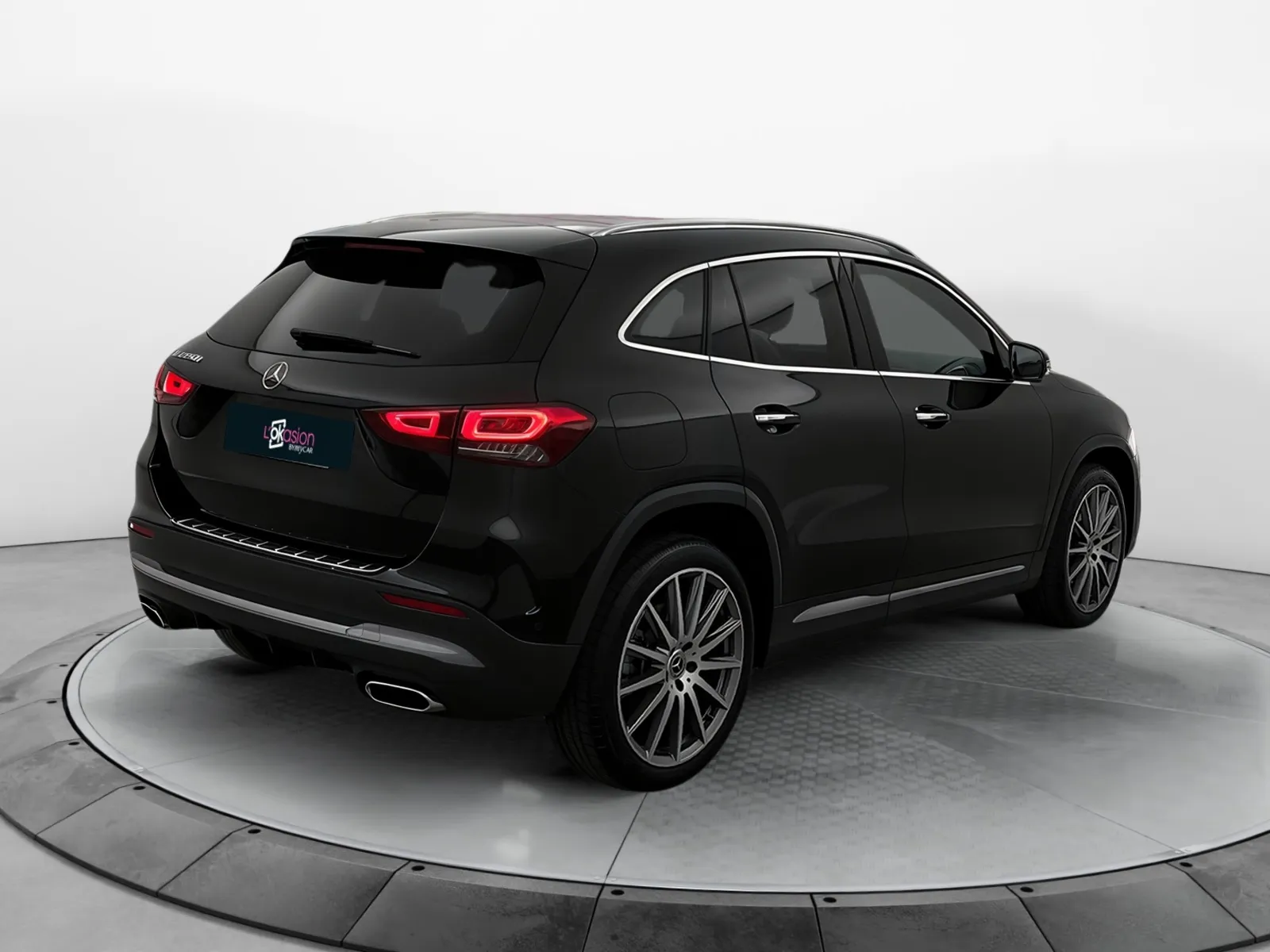 Acheter une mercedes GLA 250 e 8G-DCT d’occasion avec 11650km disponible immédiatement - photo 5