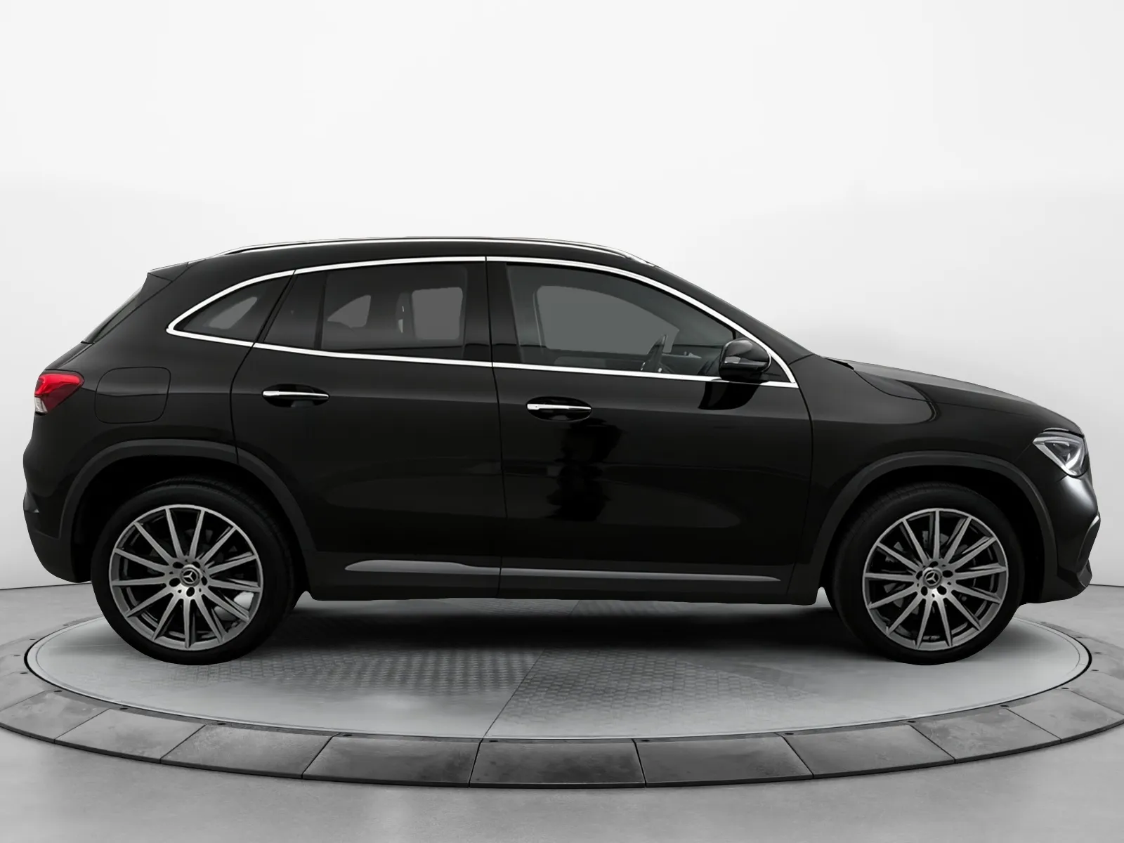Acheter une mercedes GLA 250 e 8G-DCT d’occasion avec 11650km disponible immédiatement - photo 6