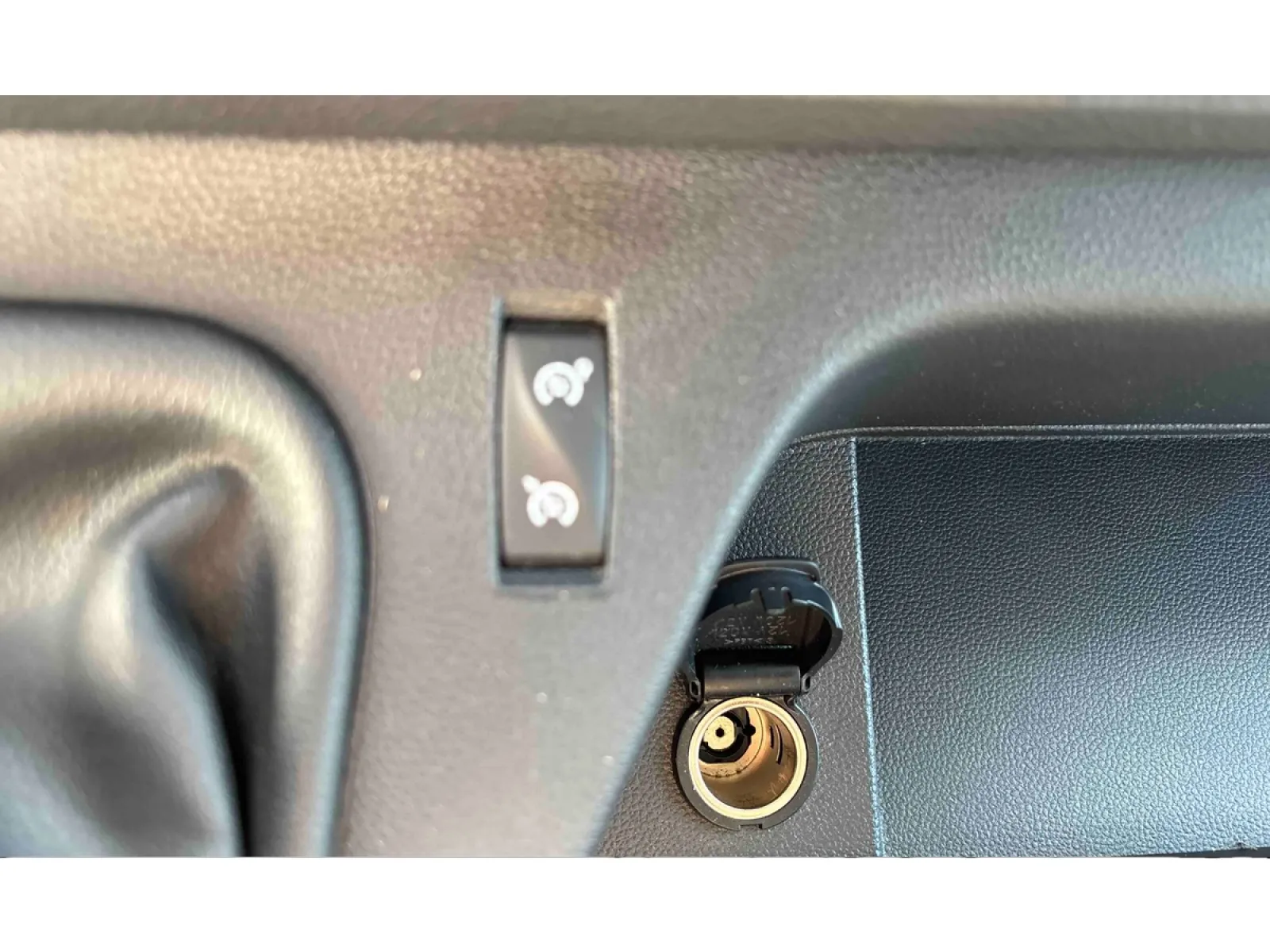 Acheter une renault MASTER FGN TRAC F3500 L3H3 BLUE DCI 135 d’occasion avec 45845km disponible immédiatement - photo 20