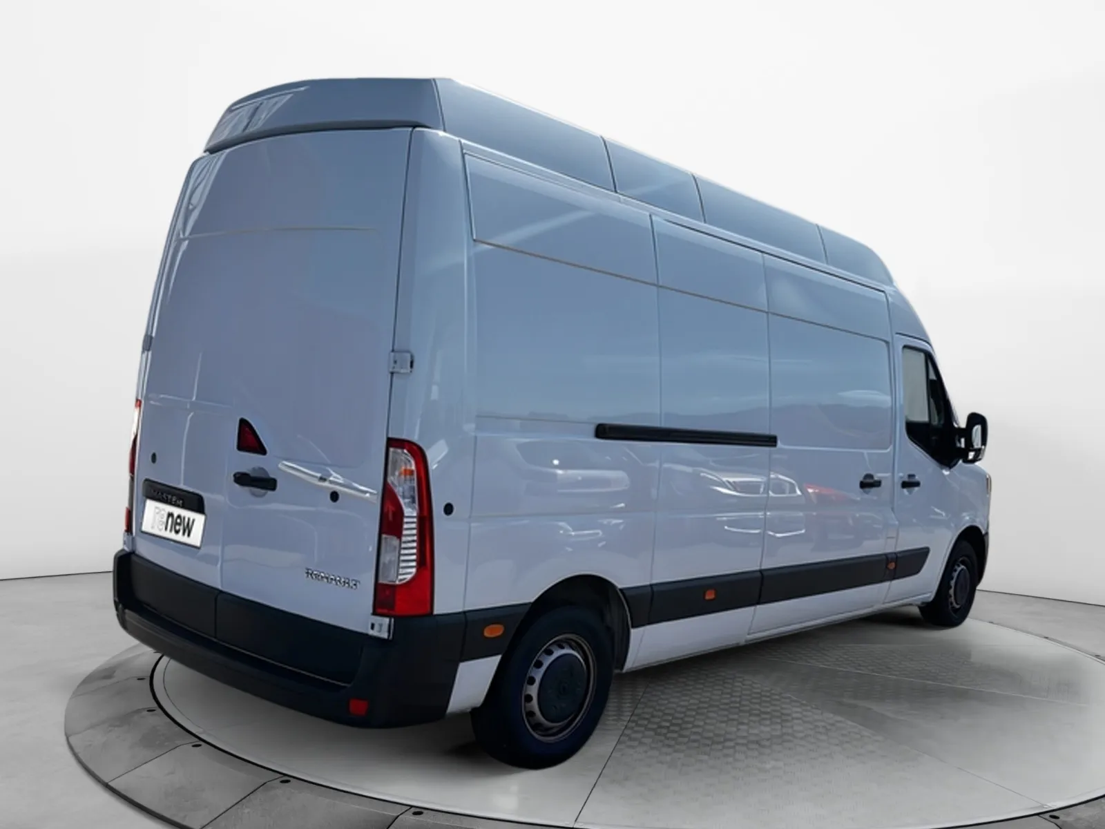 Acheter une renault MASTER FGN TRAC F3500 L3H3 BLUE DCI 135 d’occasion avec 45845km disponible immédiatement - photo 5