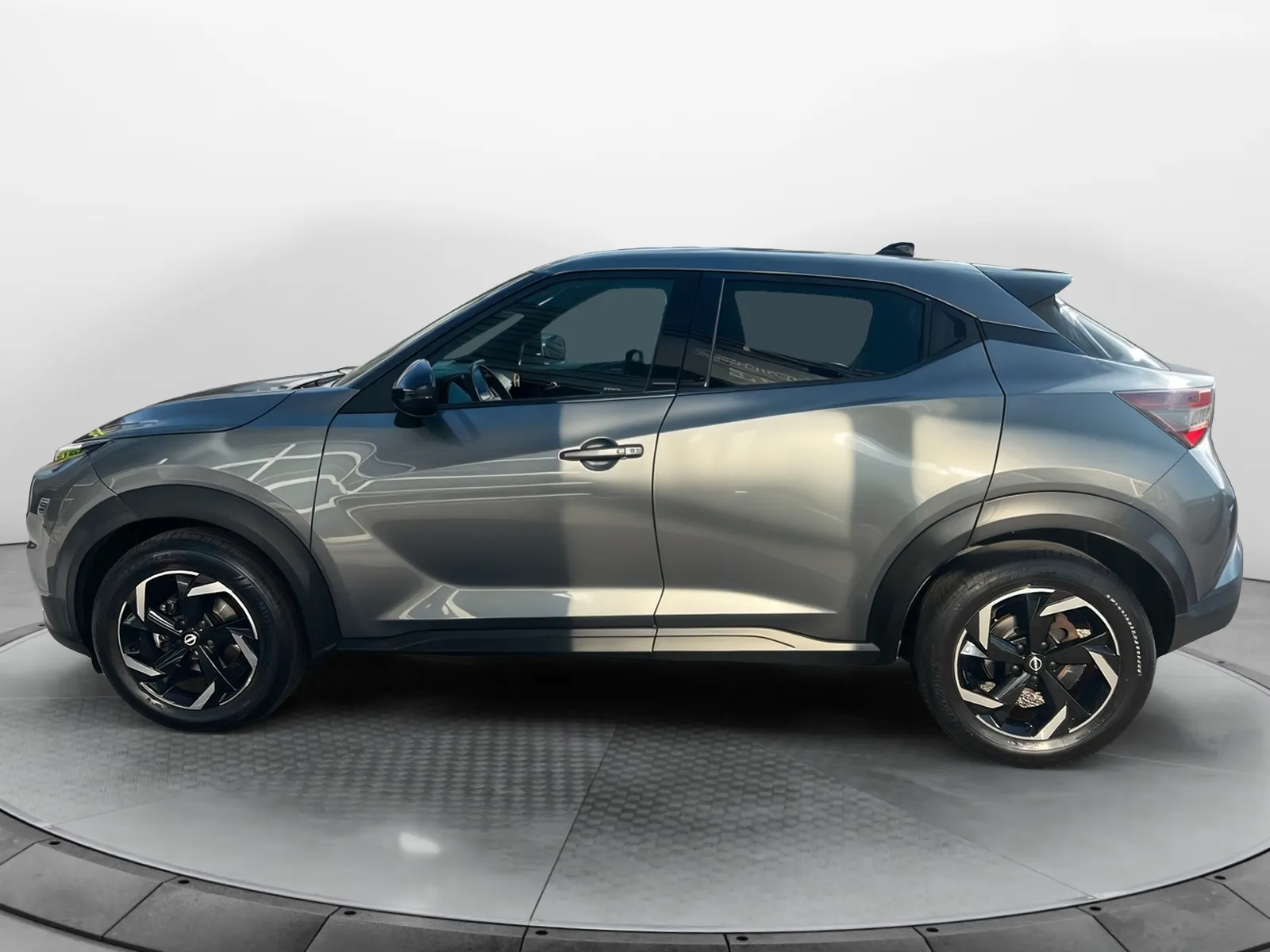 Acheter une nissan Juke DIG-T 114 d’occasion avec 40816km disponible immédiatement - photo 2