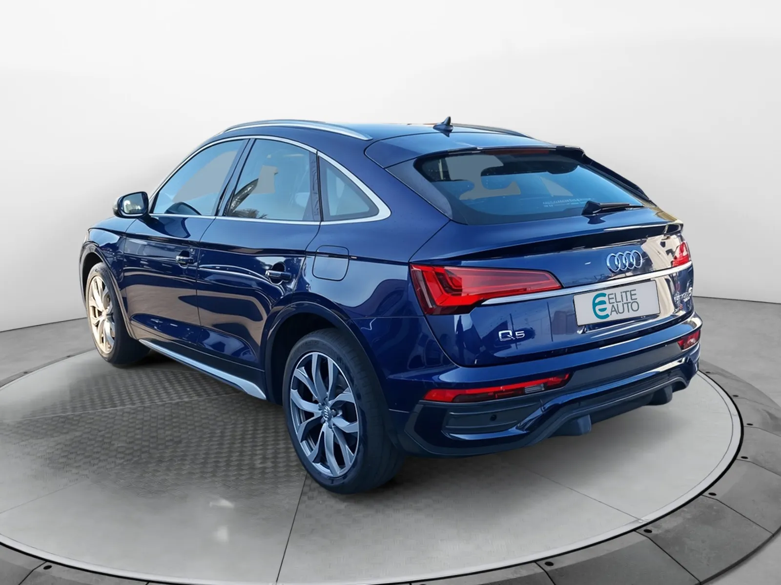 Acheter une audi Q5 Sportback 50 TFSIe 299 S tronic 7 Quattro d’occasion avec 83136km disponible immédiatement - photo 3