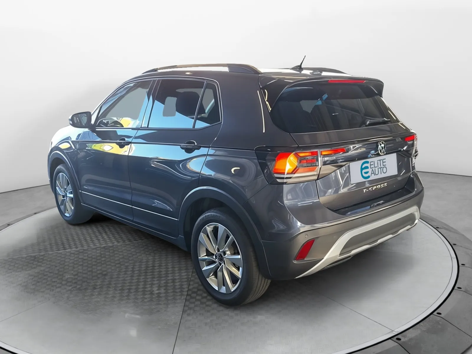 Acheter une volkswagen T-Cross 1.0 TSI 116 Start/Stop DSG7 d’occasion avec 10864km disponible immédiatement - photo 3