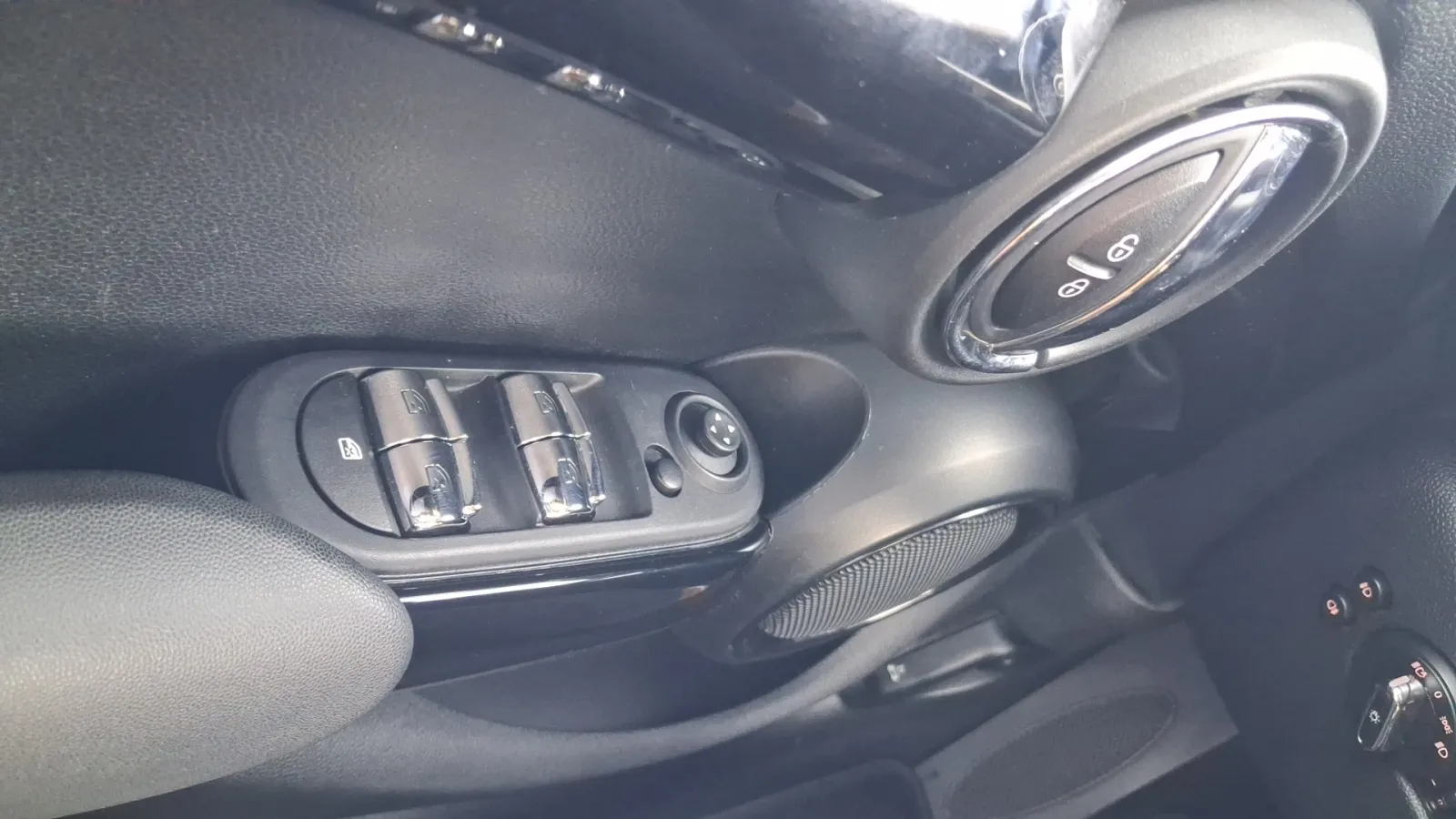 Acheter une mini Hatch 5 Portes Cooper S 192 ch d’occasion avec 73461km disponible immédiatement - photo 31