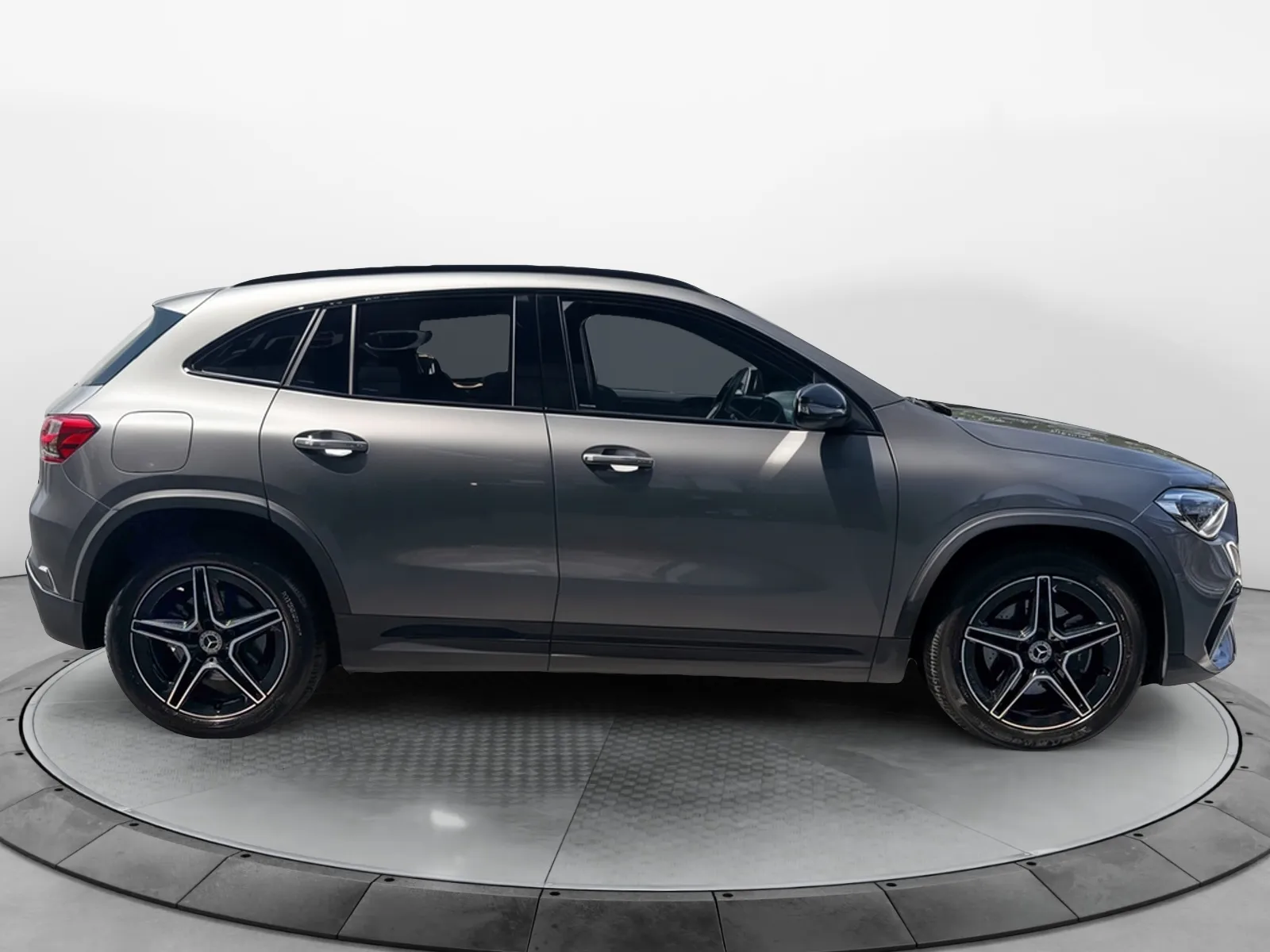 Acheter une mercedes GLA 250 e 8G-DCT d’occasion avec 63930km disponible immédiatement - photo 6