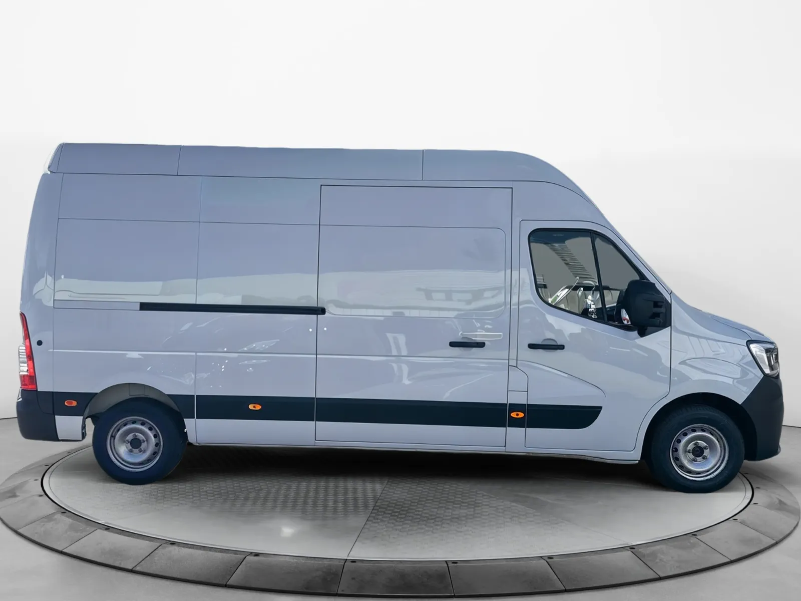 Acheter une renault MASTER FGN TRAC F3500 L3H3 BLUE DCI 135 d’occasion avec 26805km disponible immédiatement - photo 6