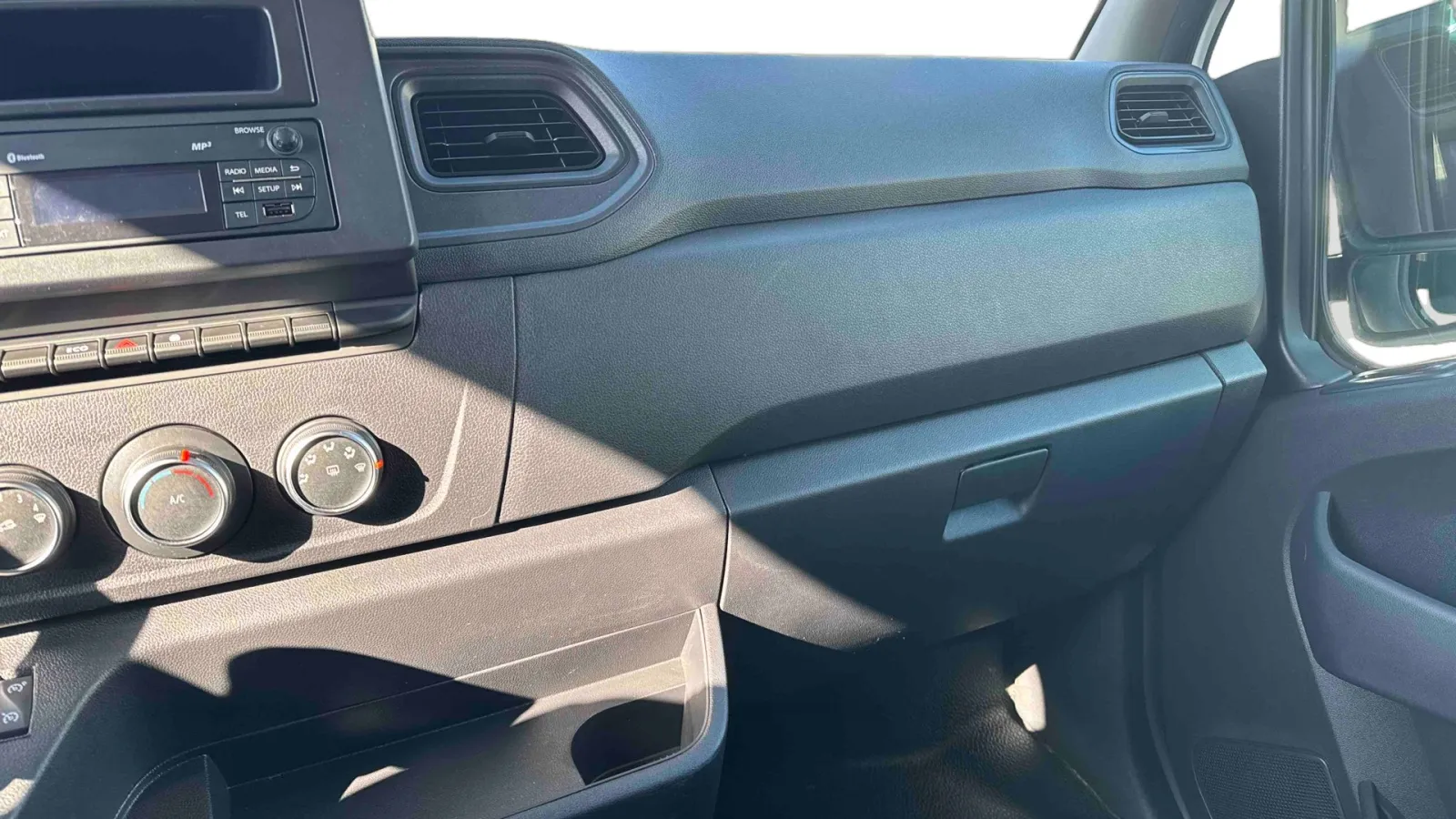 Acheter une renault MASTER FGN TRAC F3500 L3H3 BLUE DCI 135 d’occasion avec 26805km disponible immédiatement - photo 21