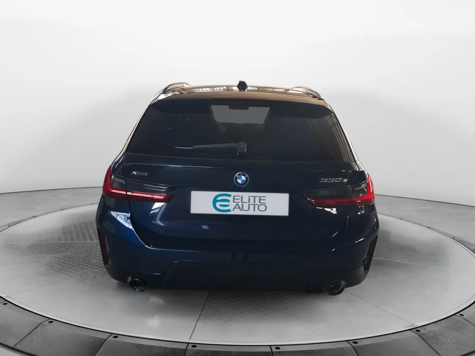 Acheter une bmw Touring 330e xDrive 292 ch BVA8 d’occasion avec 94567km disponible immédiatement - photo 4