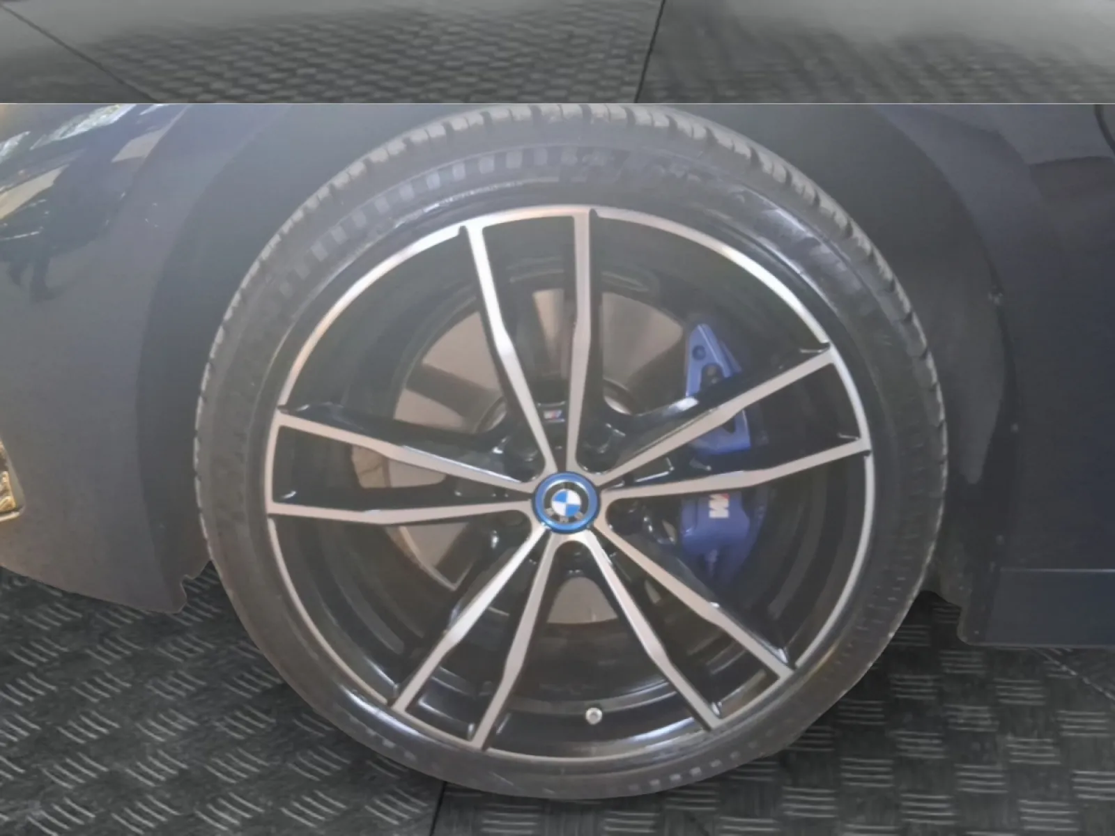 Acheter une bmw Touring 330e xDrive 292 ch BVA8 d’occasion avec 94567km disponible immédiatement - photo 14