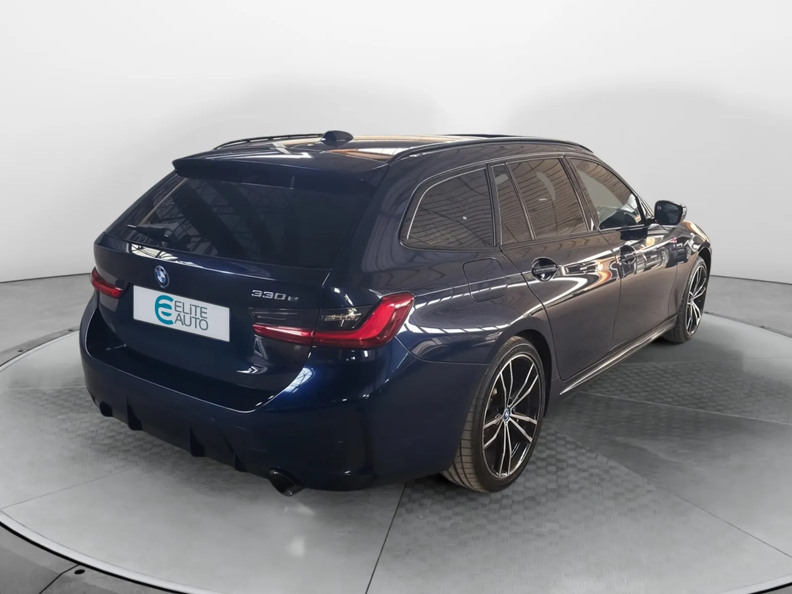 Acheter une bmw Touring 330e xDrive 292 ch BVA8 d’occasion avec 94567km disponible immédiatement - photo 5