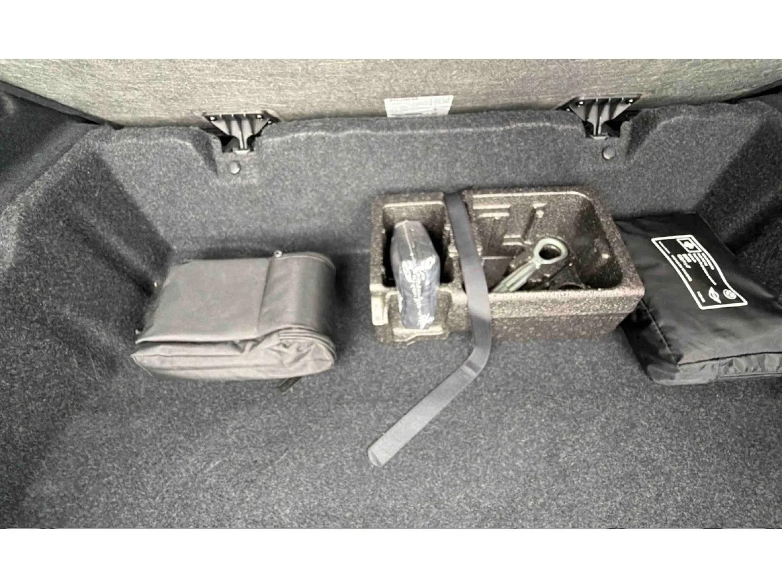 BMW X1 F48 LCI Business Design - photo 15