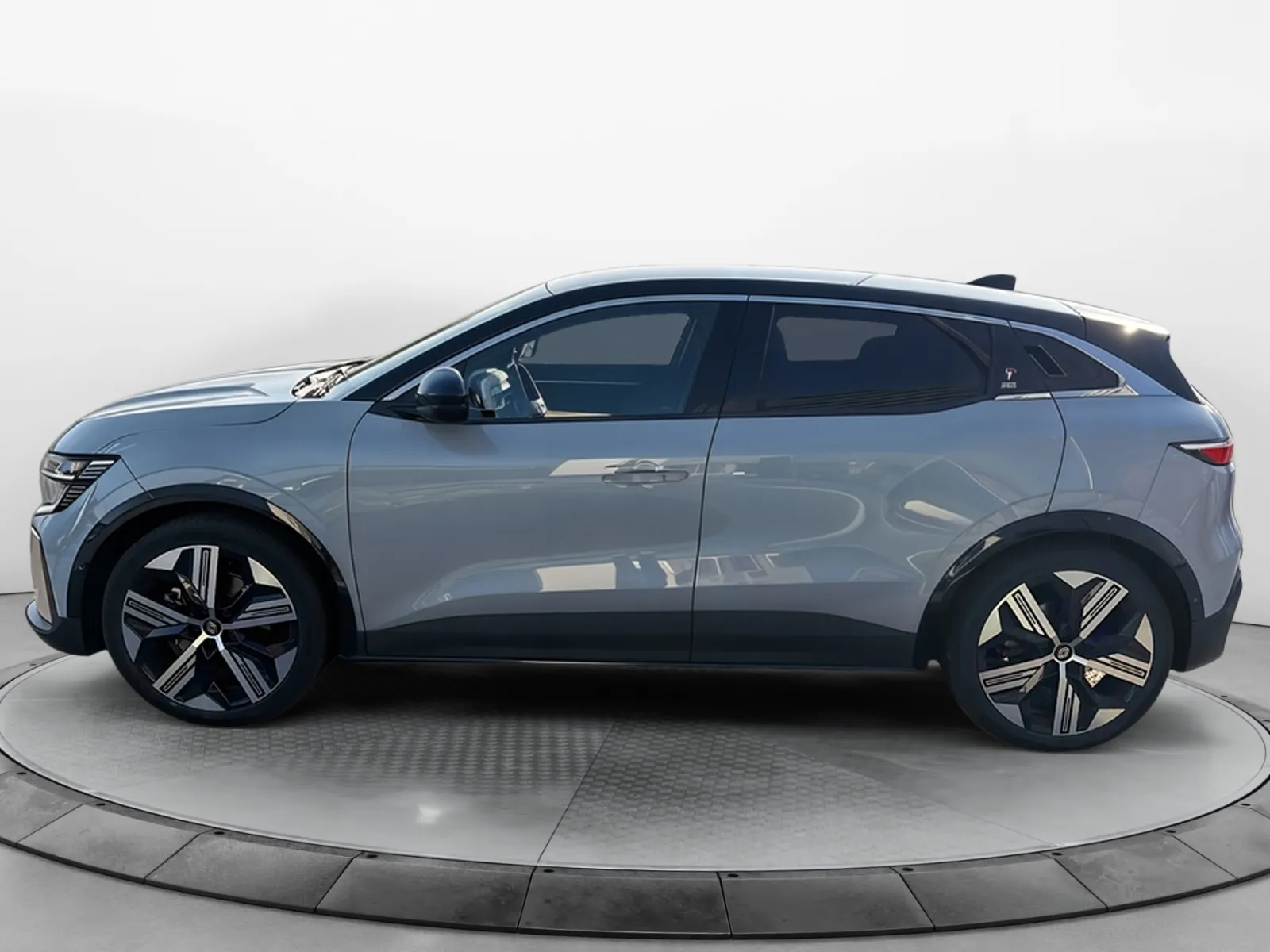 Acheter une renault Megane E-Tech EV60 220 ch super charge d’occasion avec 42500km disponible immédiatement - photo 2